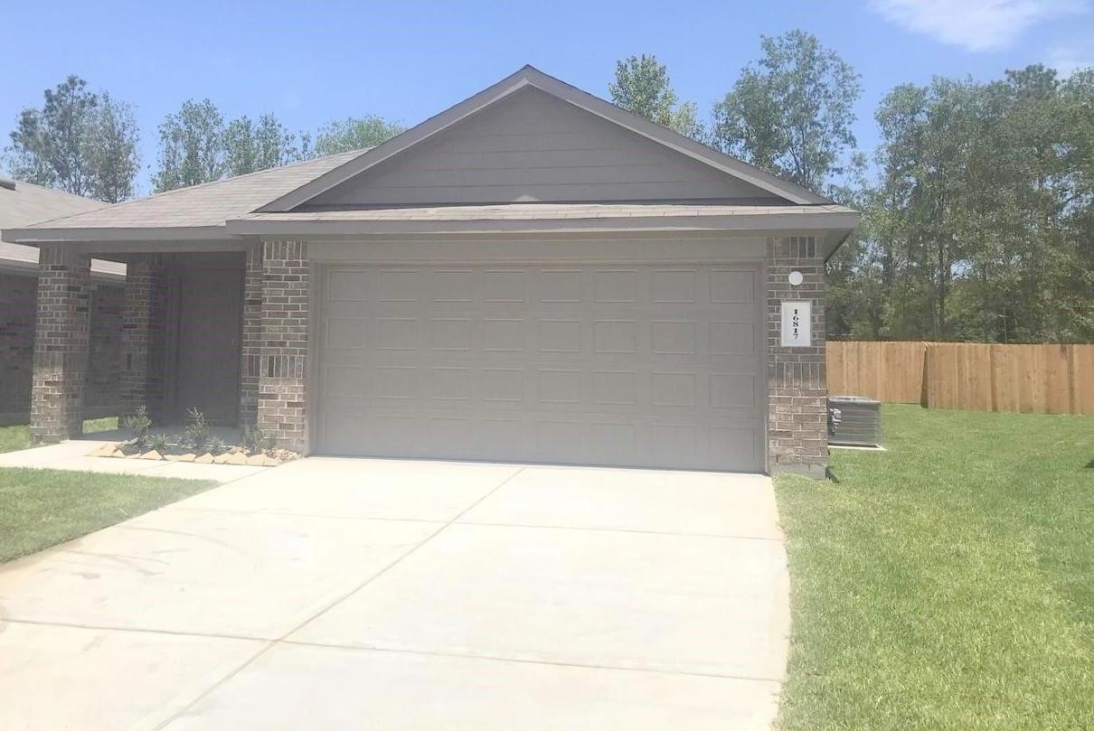 16817 Lonely Pines Property Photo 1