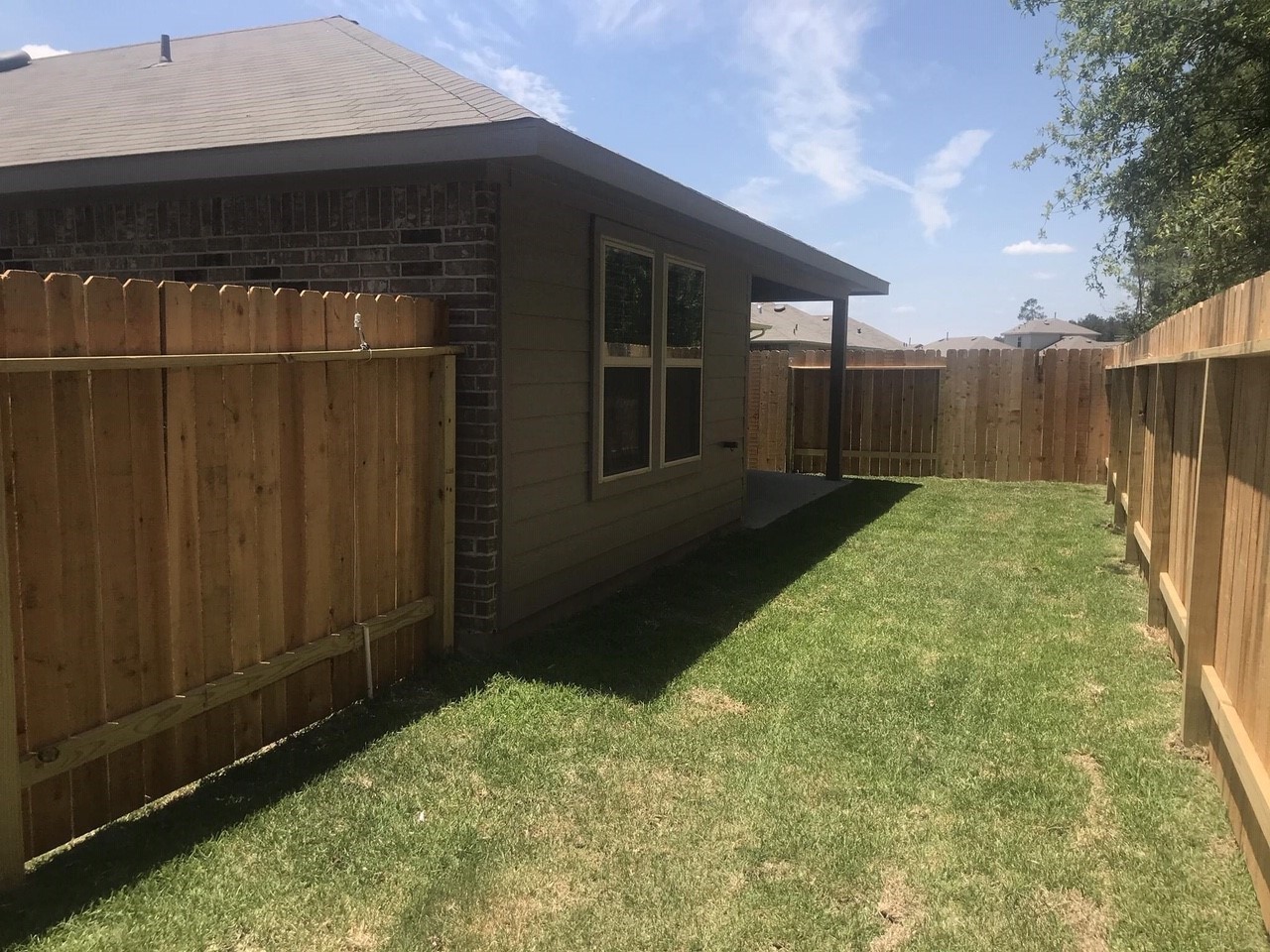 16817 Lonely Pines Property Photo 8