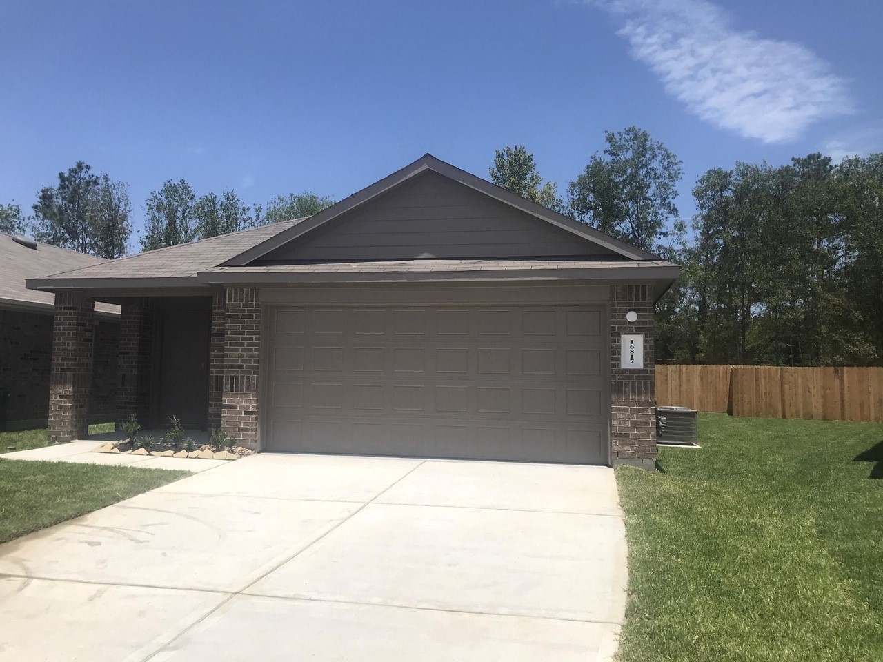 16817 Lonely Pines Property Photo 13