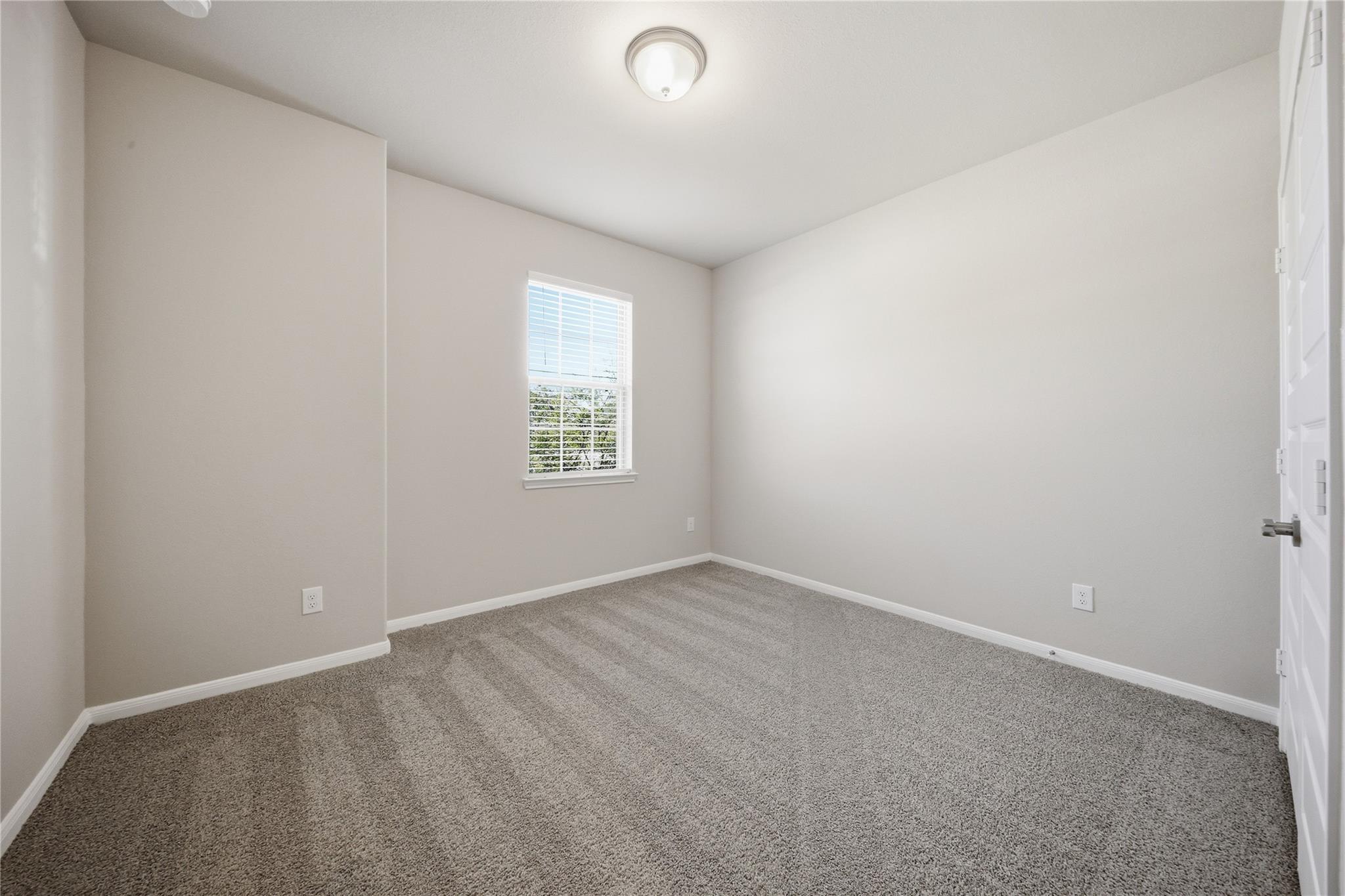 32323 Cedar Crest Drive Property Photo 18