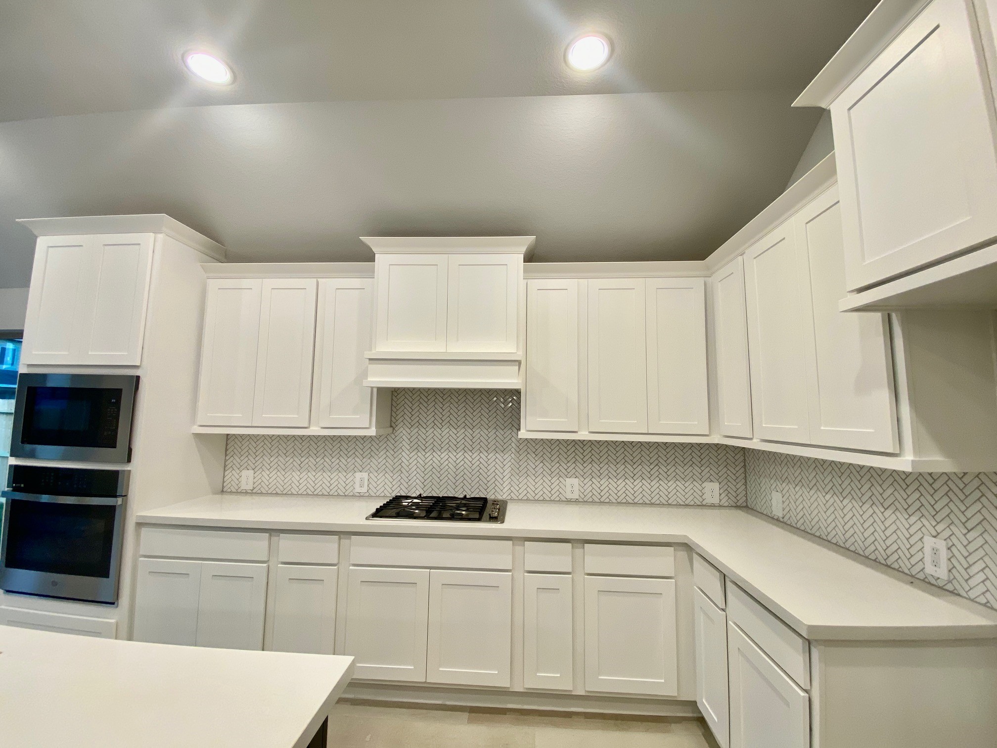 9411 Trestle Creek Court Property Photo 6