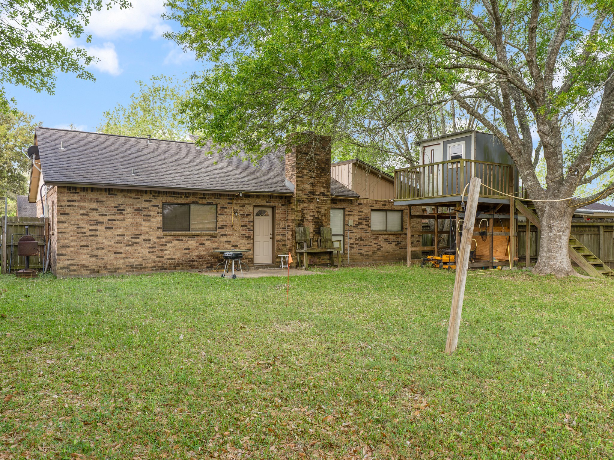 13 Columbella Street Property Photo 18