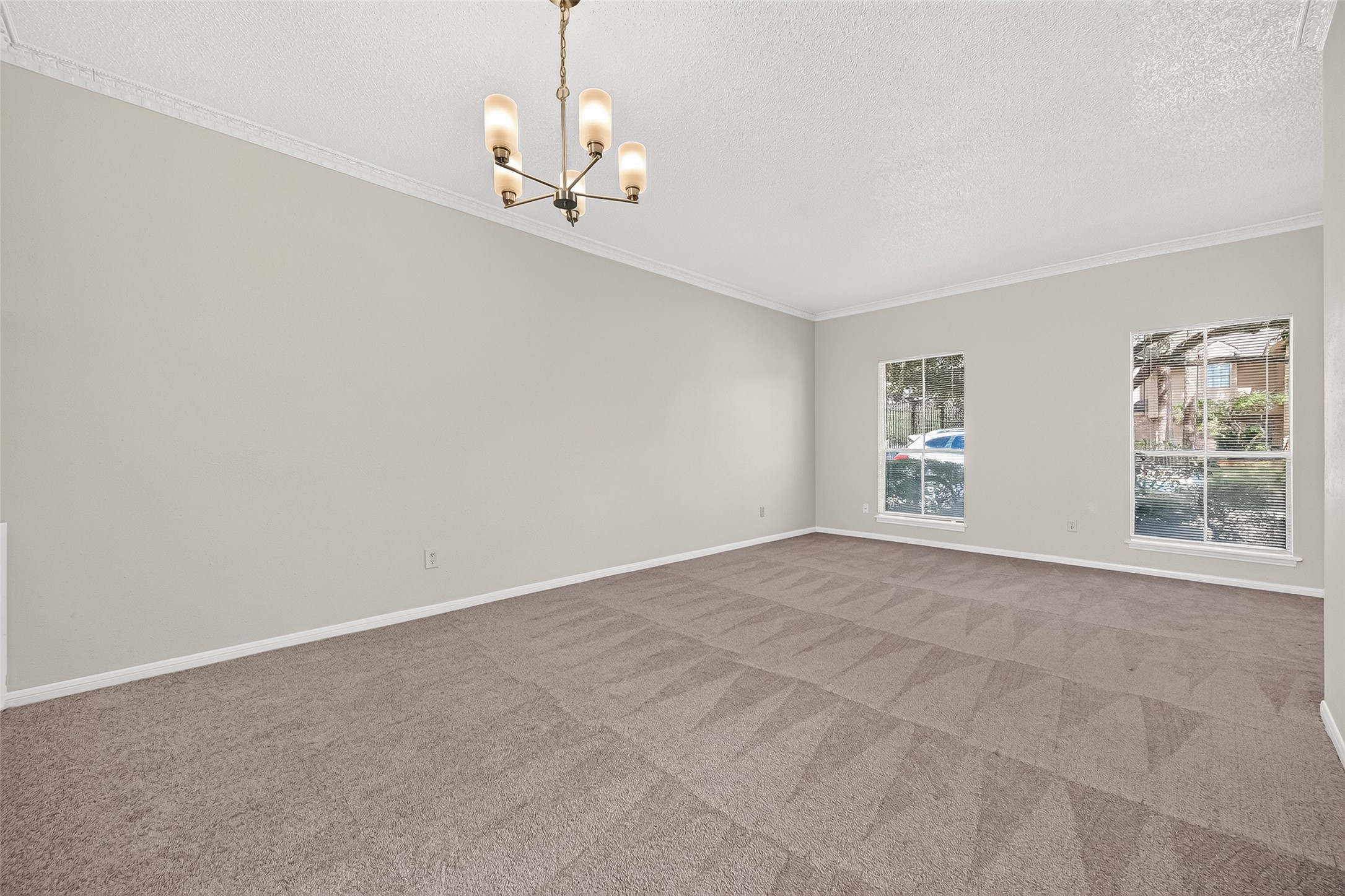 7700 Creekbend Drive 49 Property Photo 3