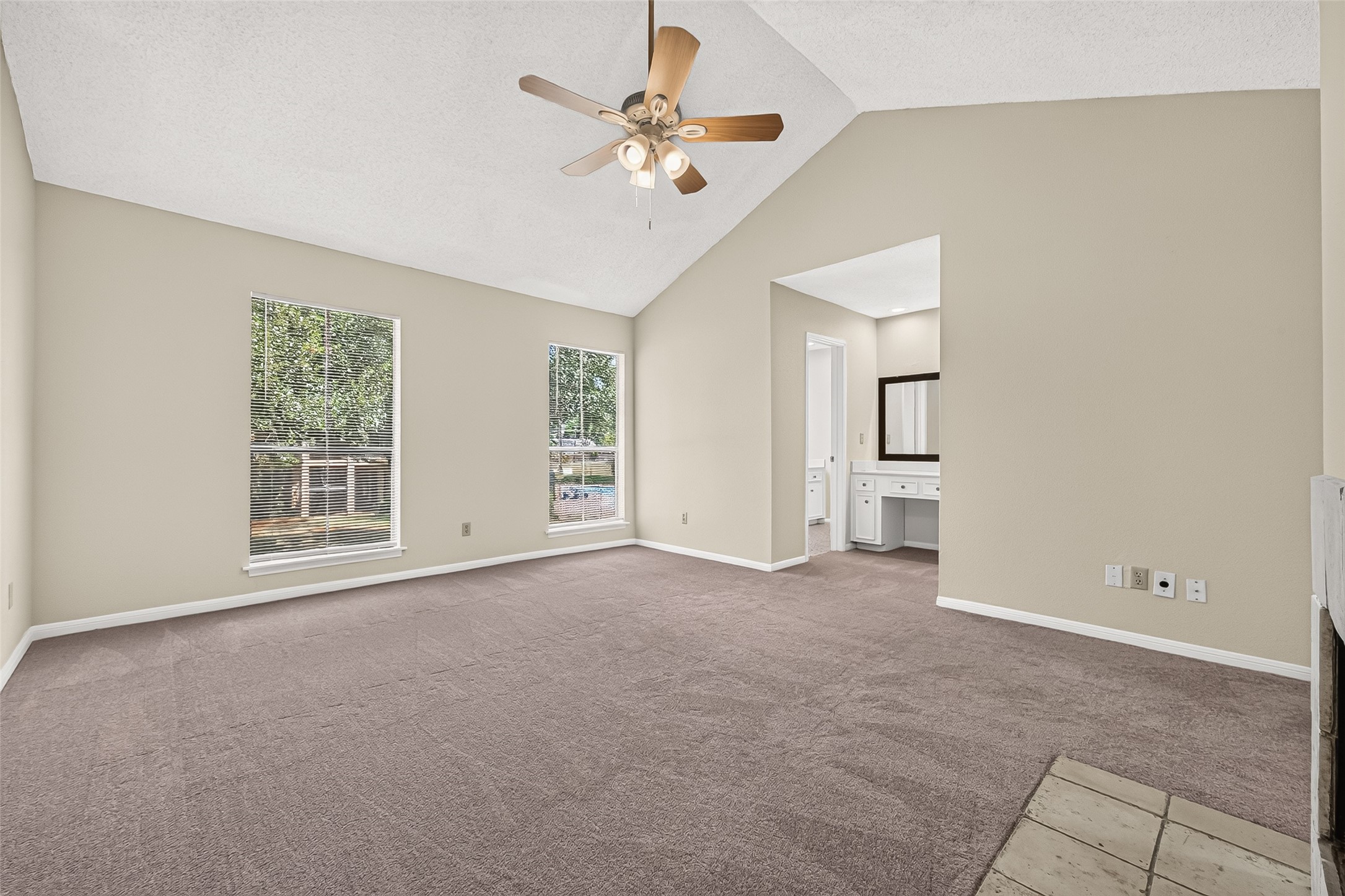 7700 Creekbend Drive 49 Property Photo 15