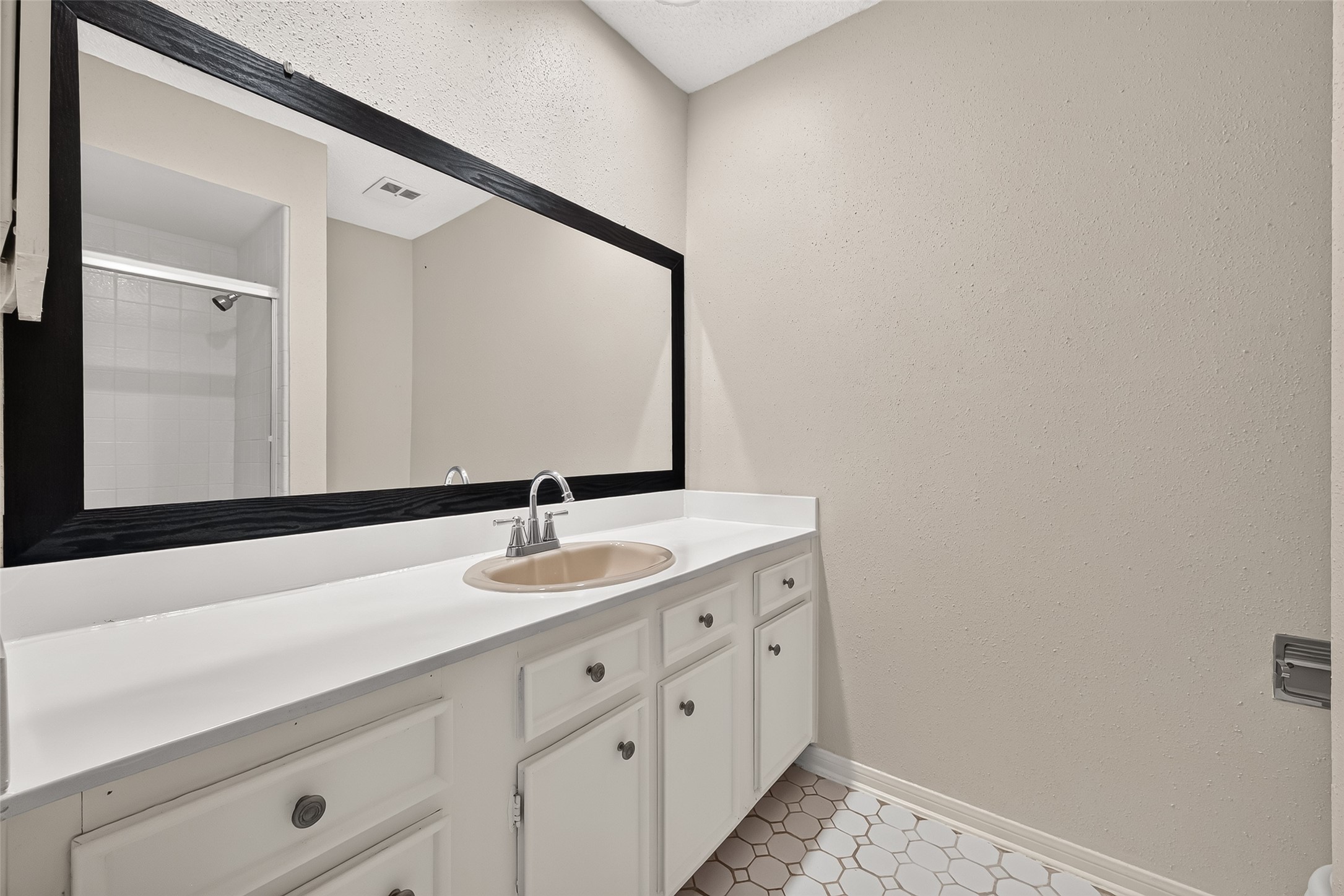7700 Creekbend Drive 49 Property Photo 22