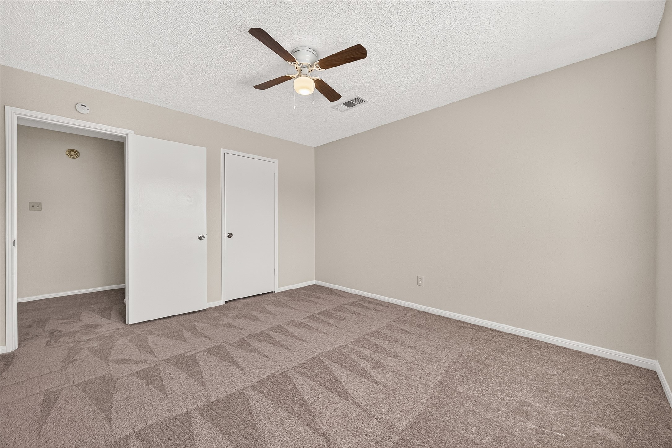 7700 Creekbend Drive 49 Property Photo 28