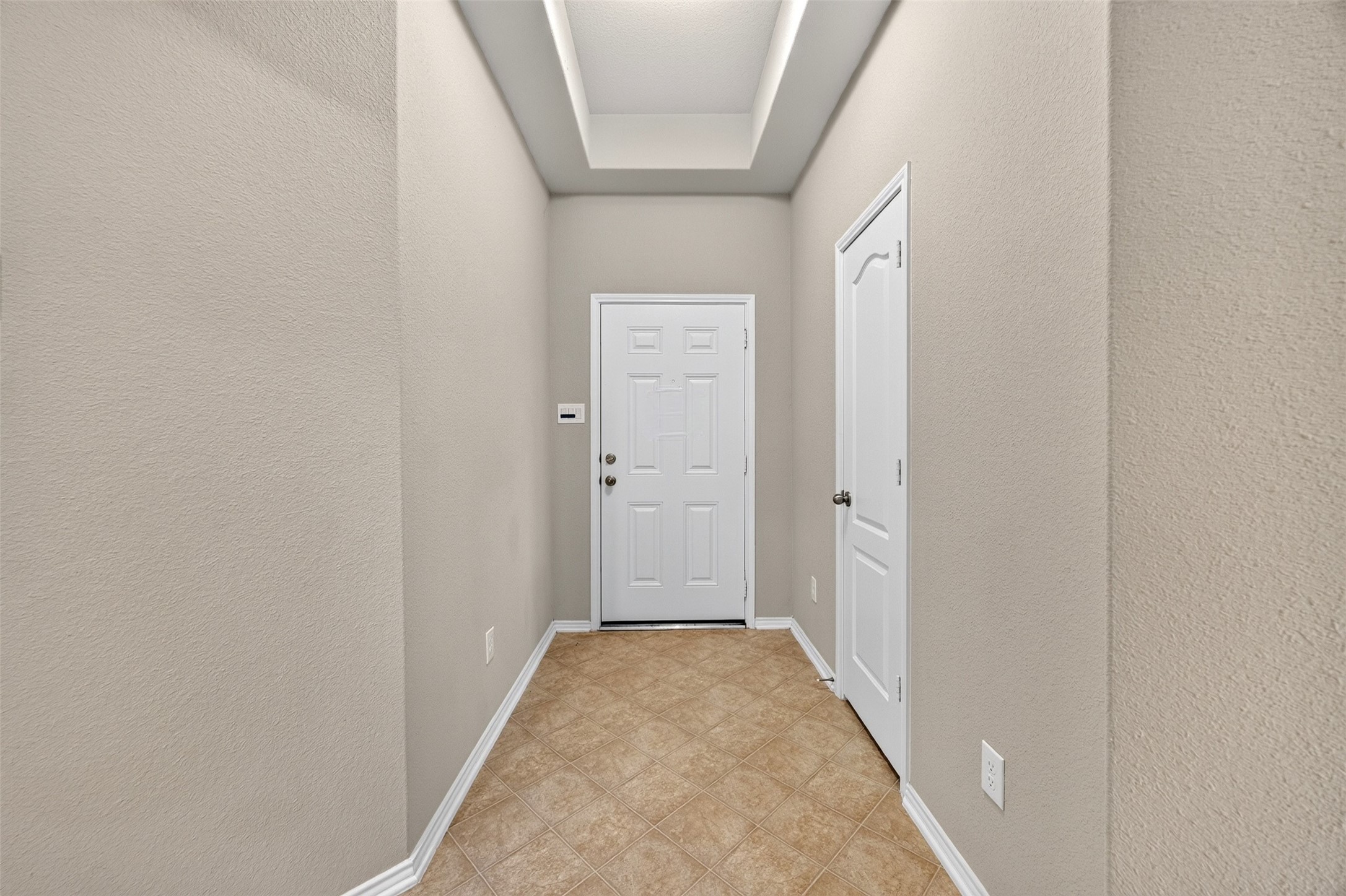 8811 Trenton Landing Lane Property Photo 5