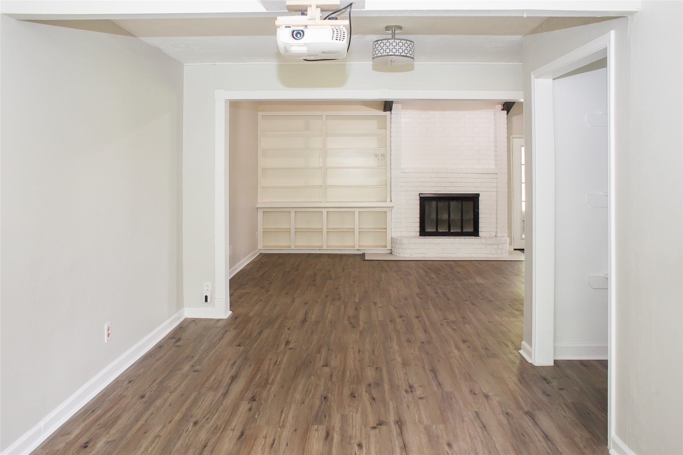 912 Robinson Road Property Photo 28