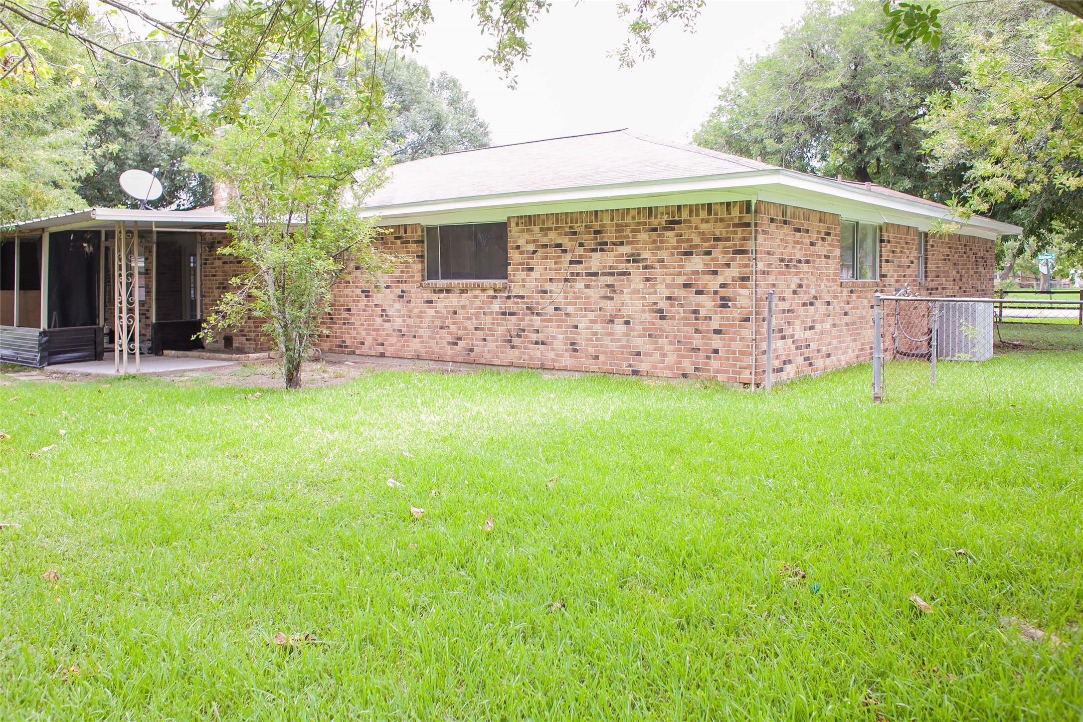 912 Robinson Road Property Photo 40