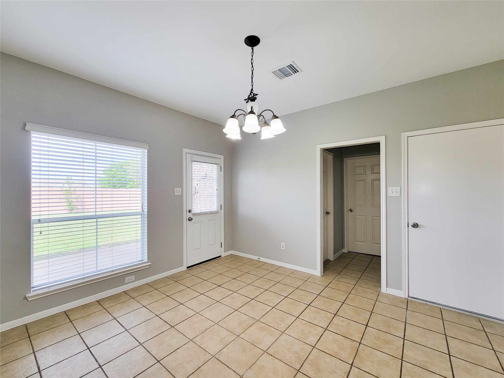 20710 Mansfield Bay Lane Property Photo 14