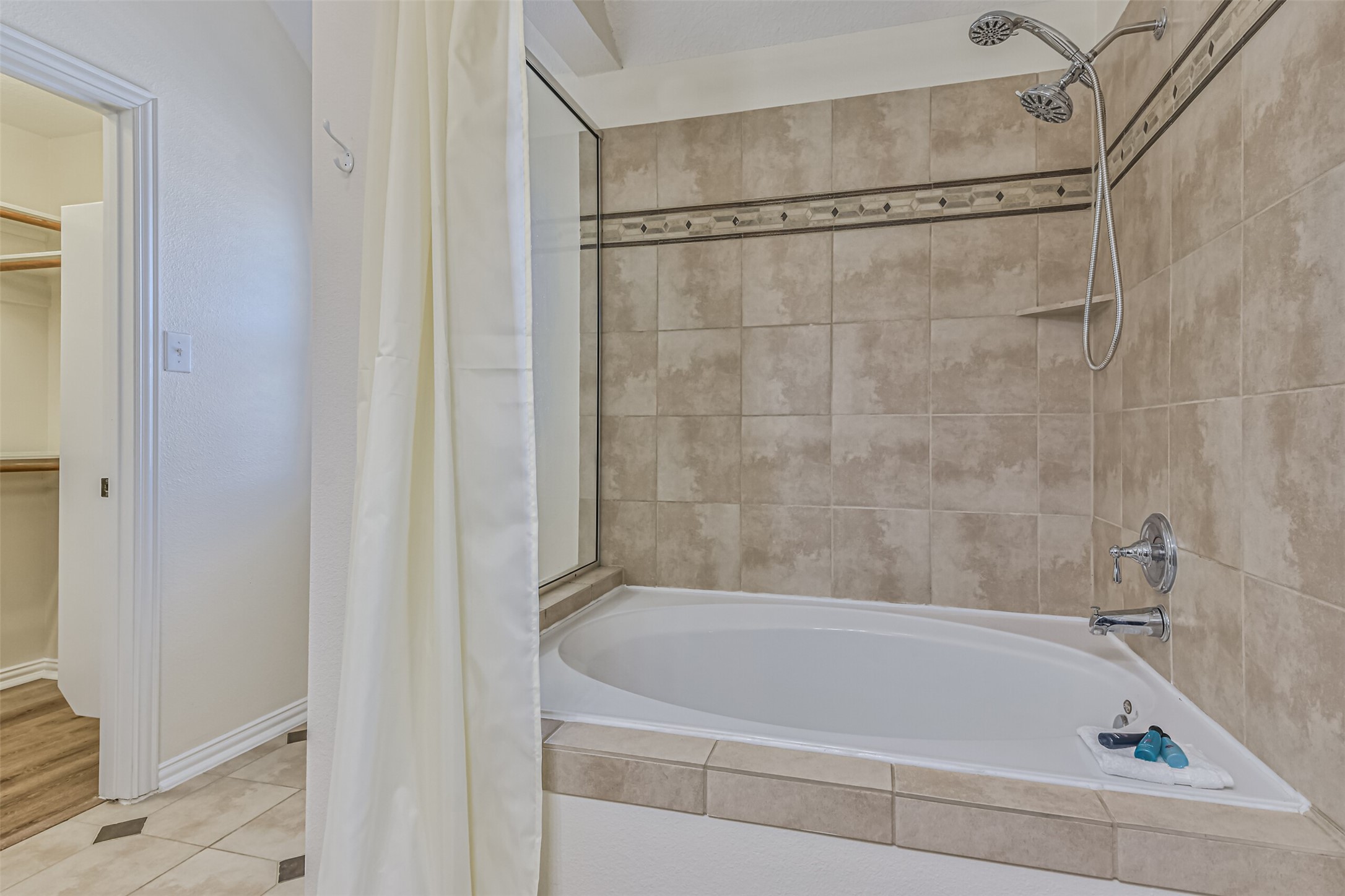 1815 28th Street Property Photo 16