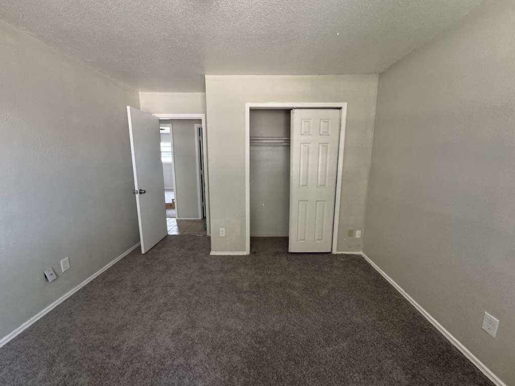 5431 45th Street Property Photo 6