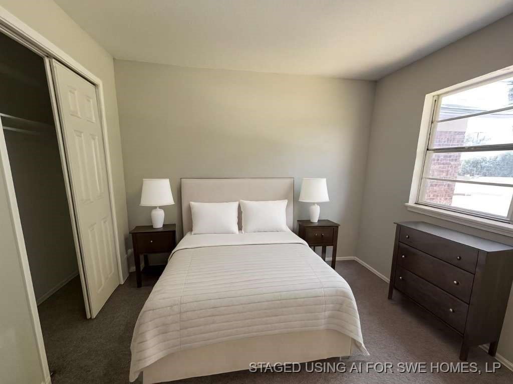 5431 45th Street Property Photo 8