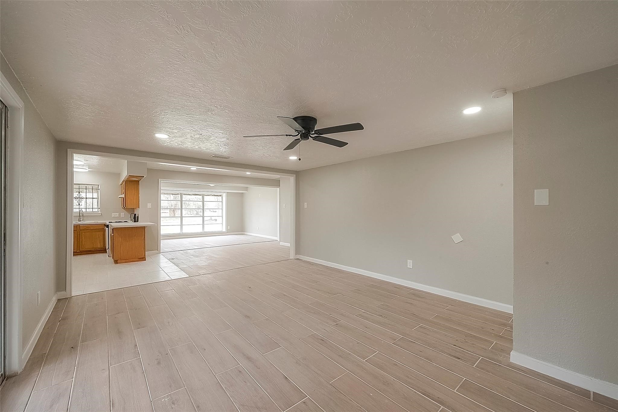 5874 Reed Road Property Photo 3