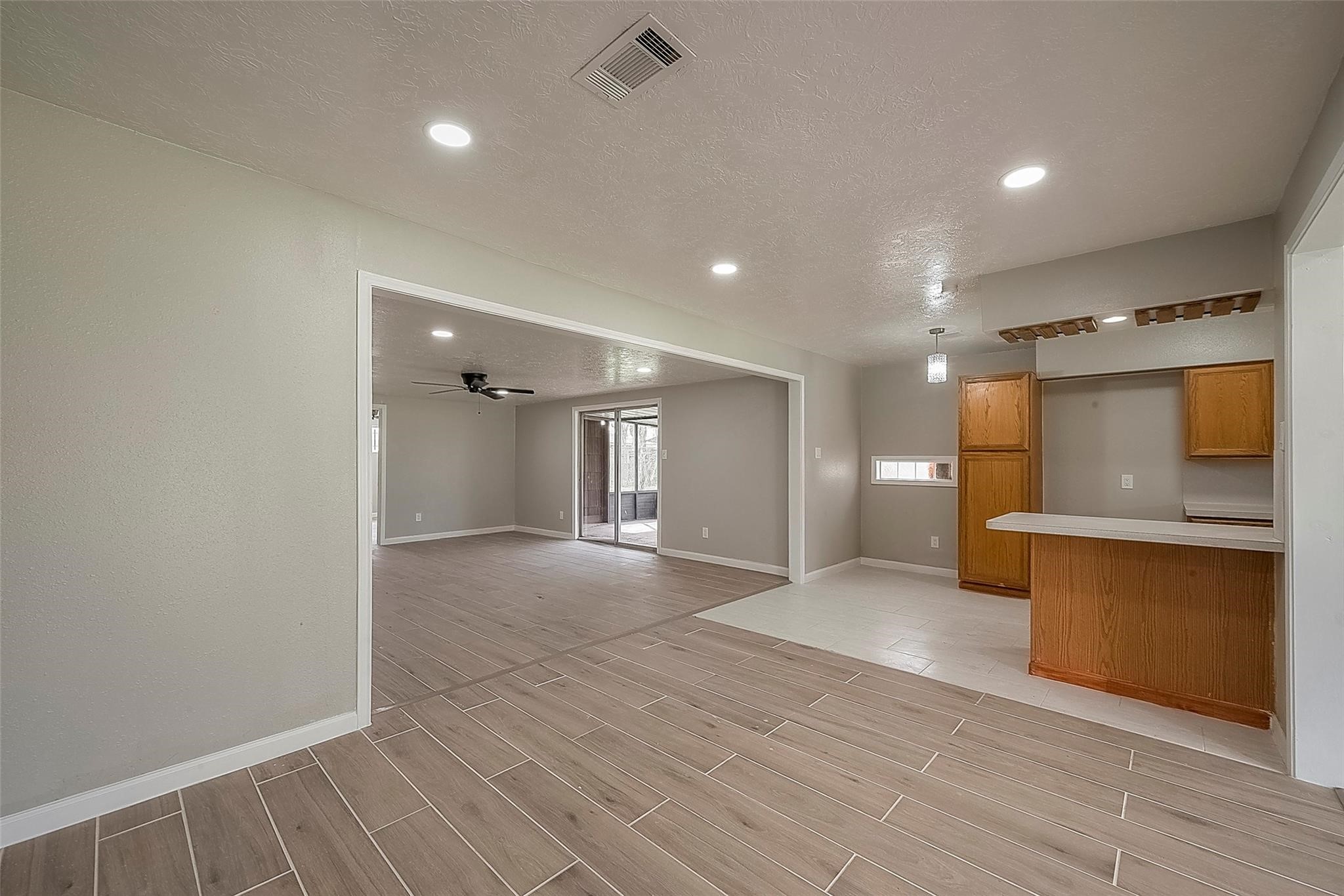5874 Reed Road Property Photo 6