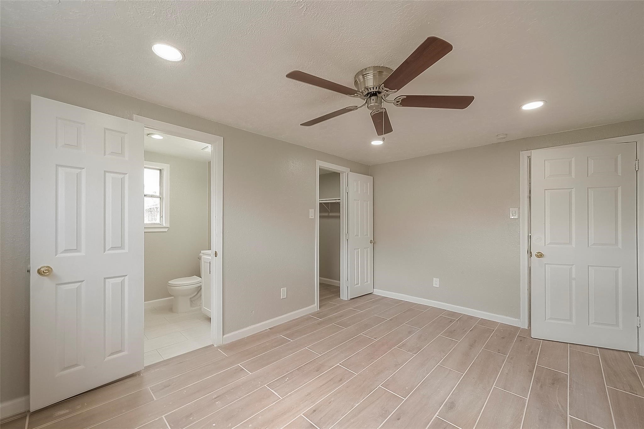 5874 Reed Road Property Photo 18