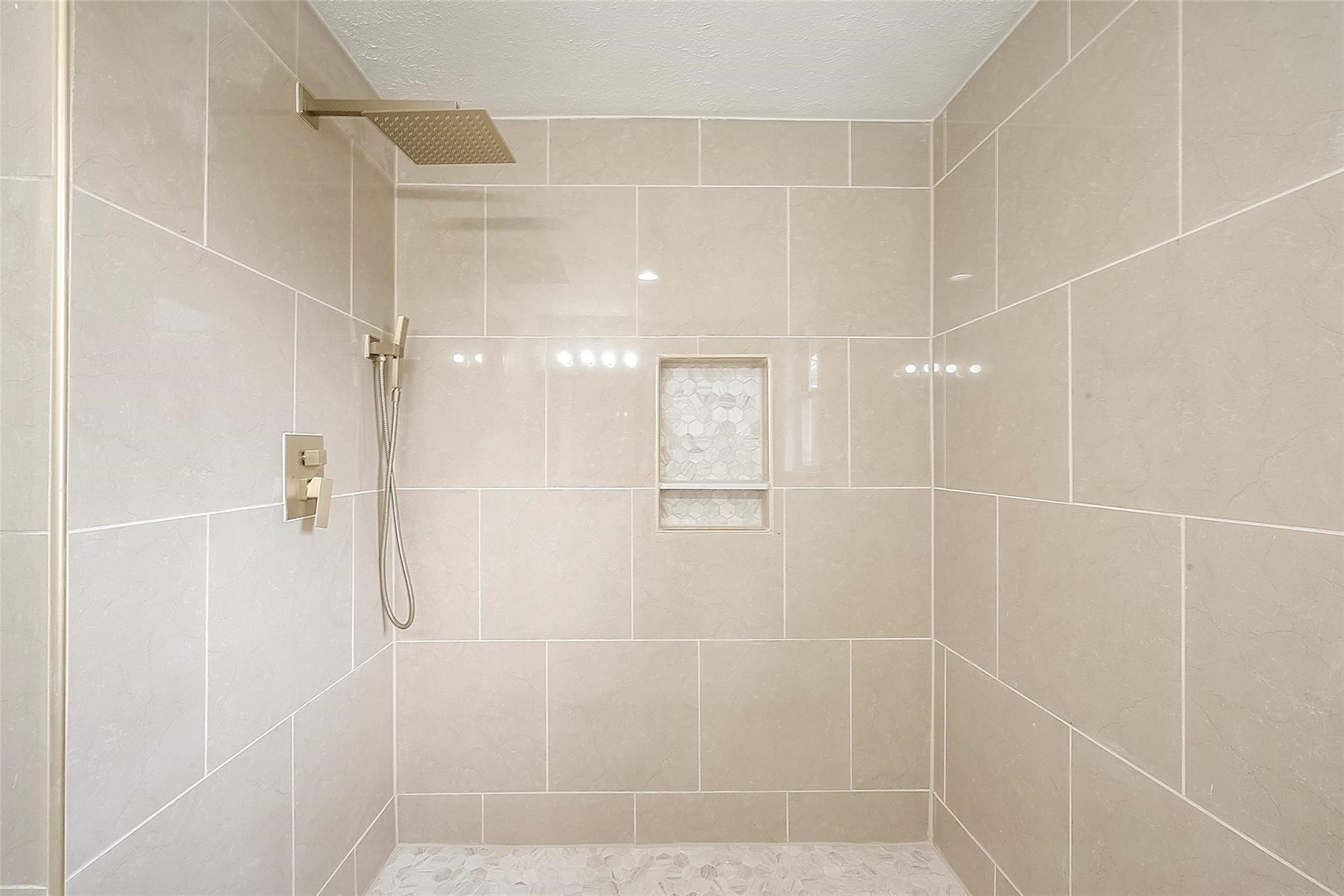 5874 Reed Road Property Photo 20