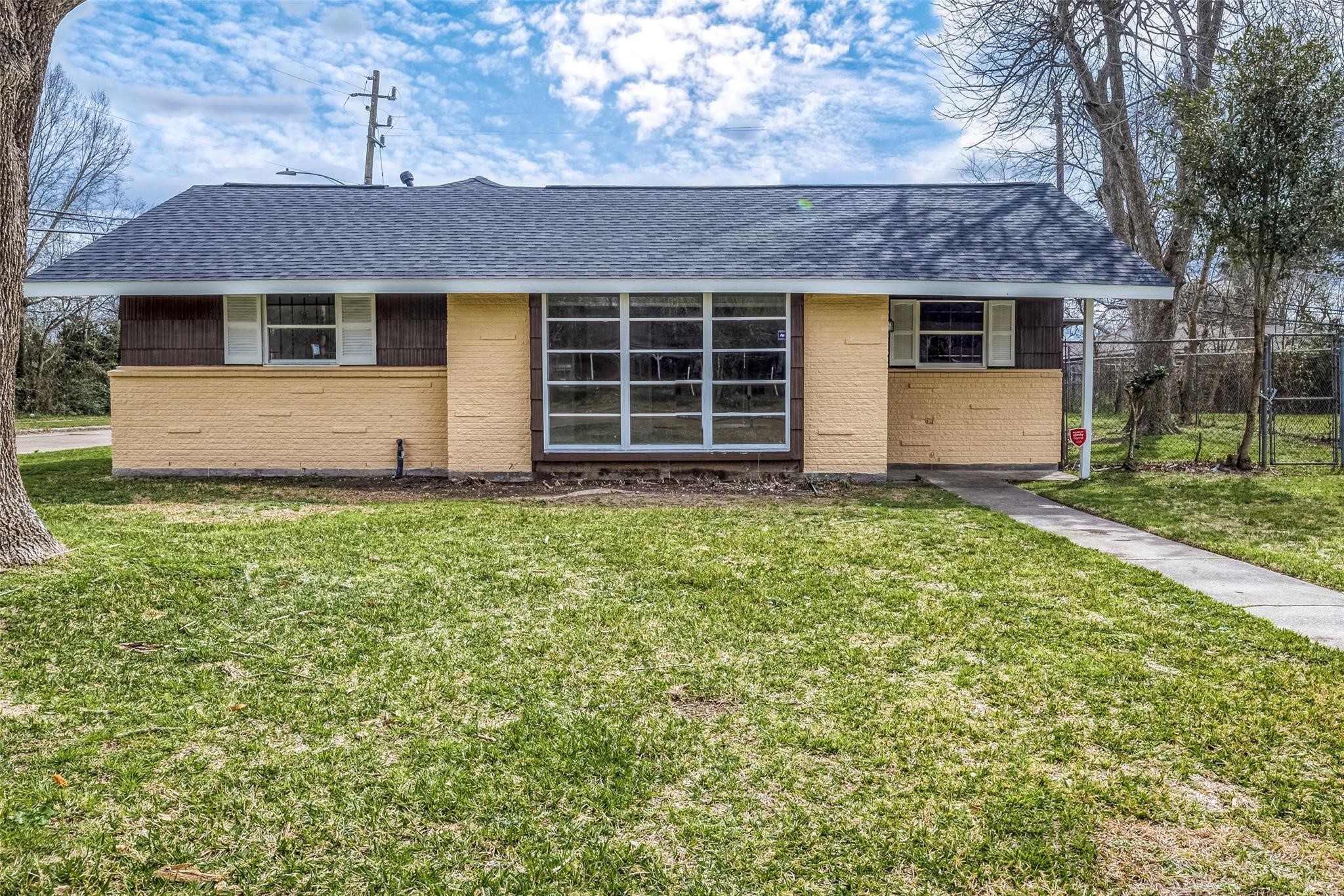 5874 Reed Road Property Photo 28