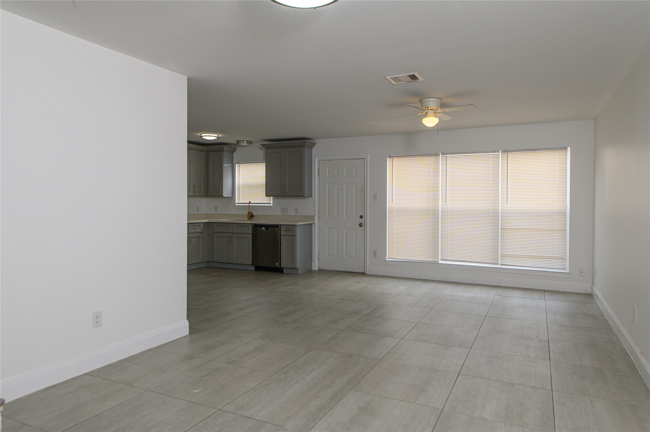 3429 Township Grove Lane Property Photo 3