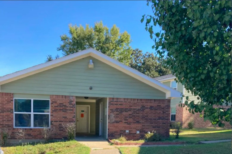 231 Gene Street Property Photo 1