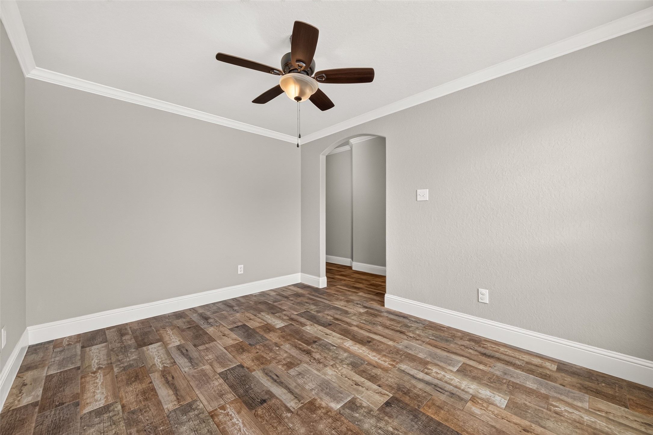 29446 Ridge Clearing Trail Property Photo 8