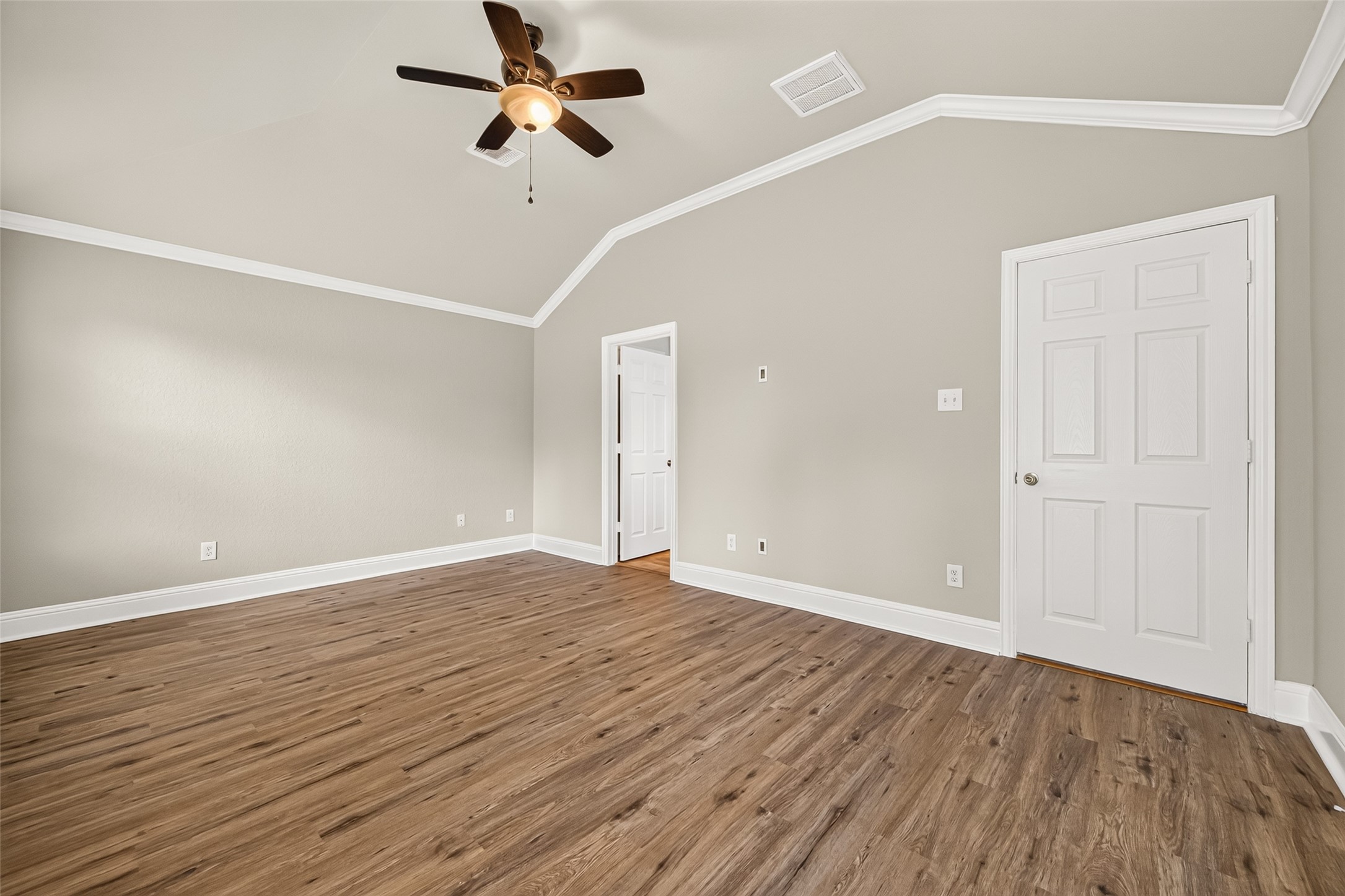 29446 Ridge Clearing Trail Property Photo 34