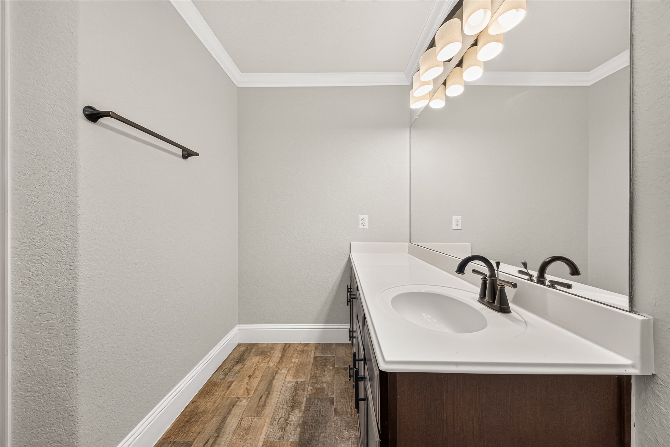 29446 Ridge Clearing Trail Property Photo 42