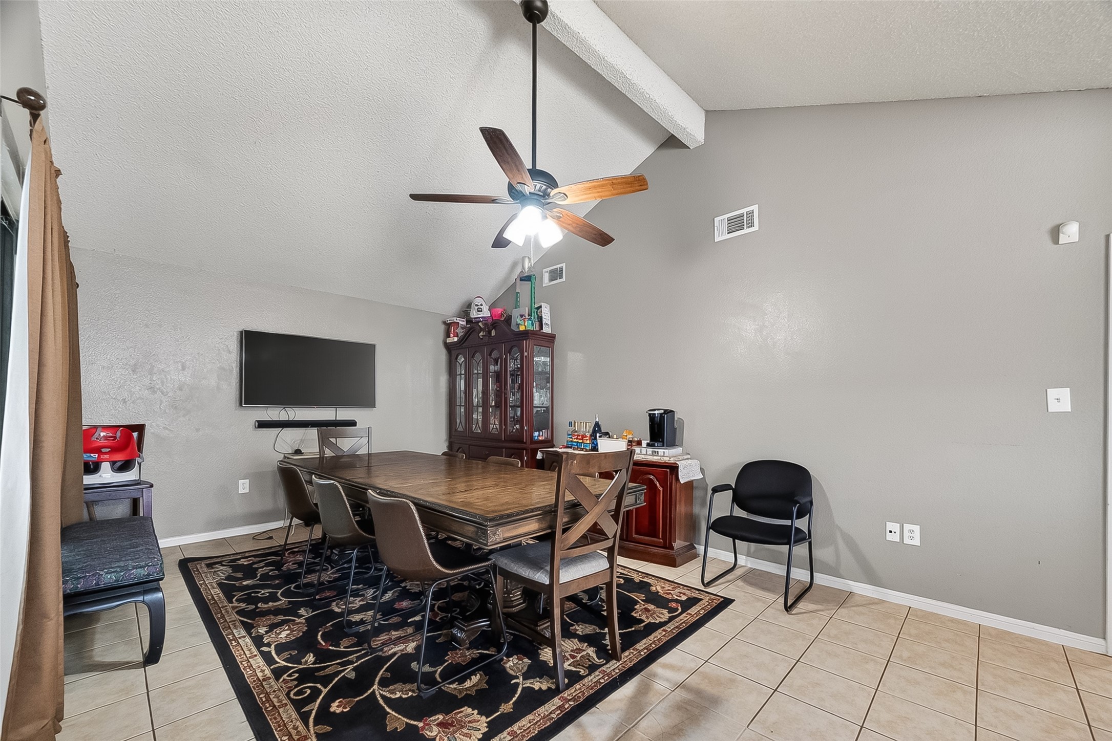 12811 Hidden Castle Drive Property Photo 9