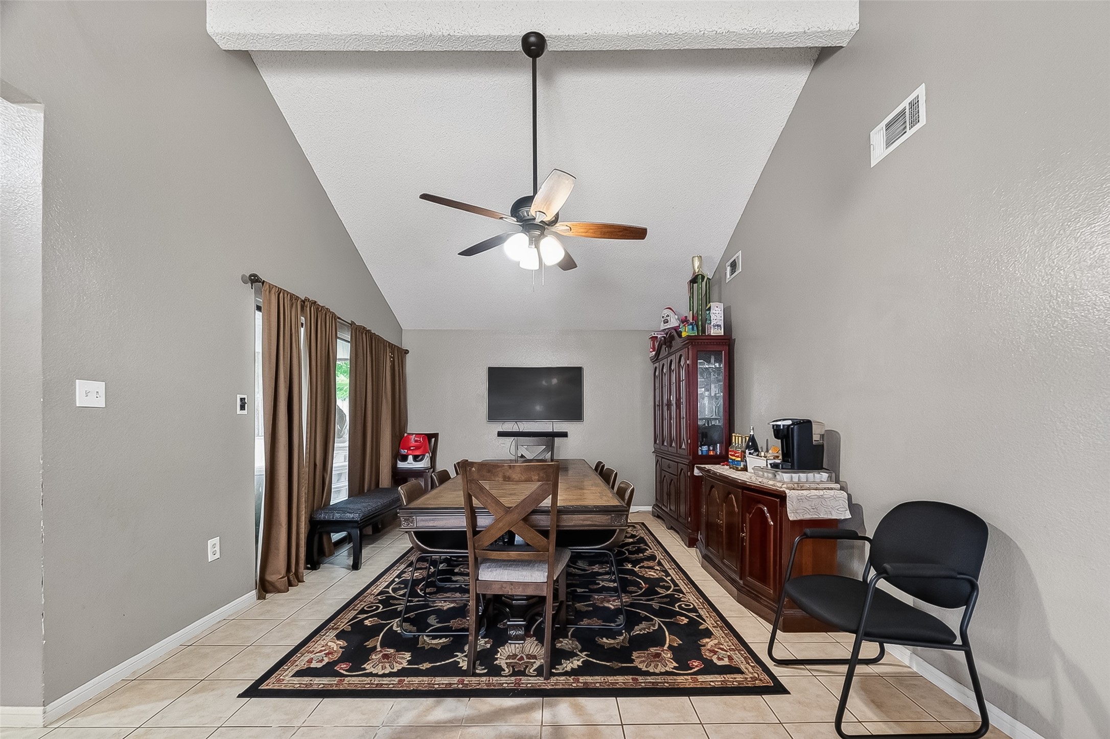 12811 Hidden Castle Drive Property Photo 10
