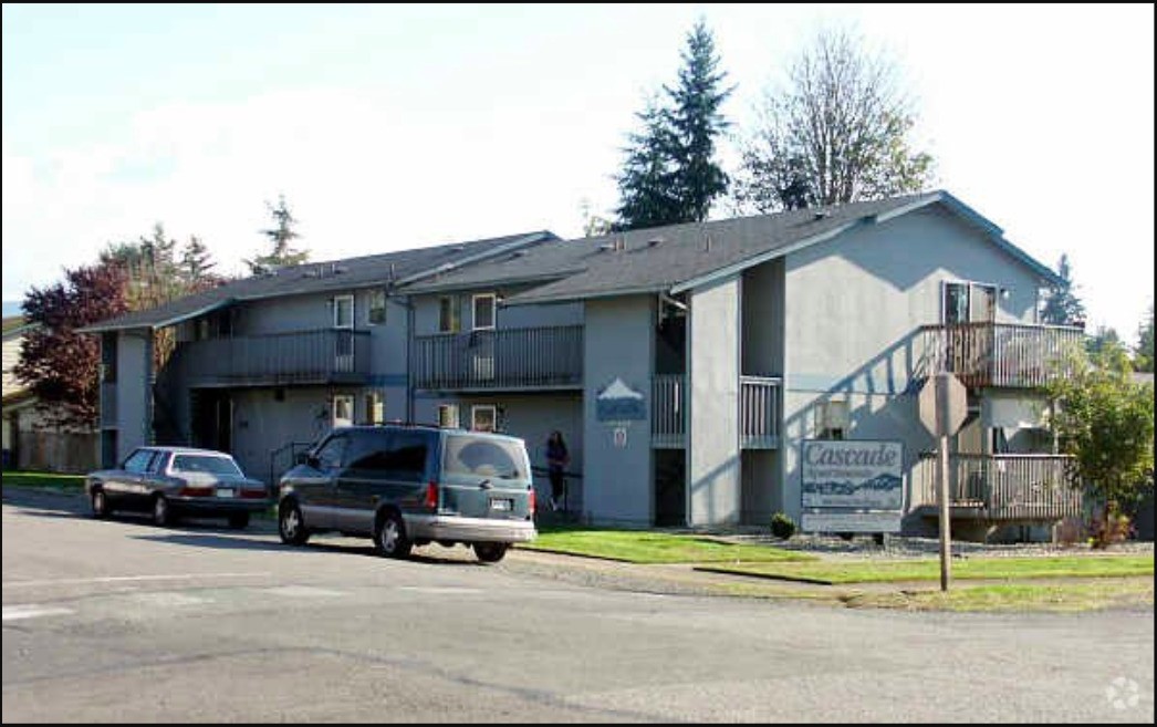106 Cascade Ave Property Photo 2