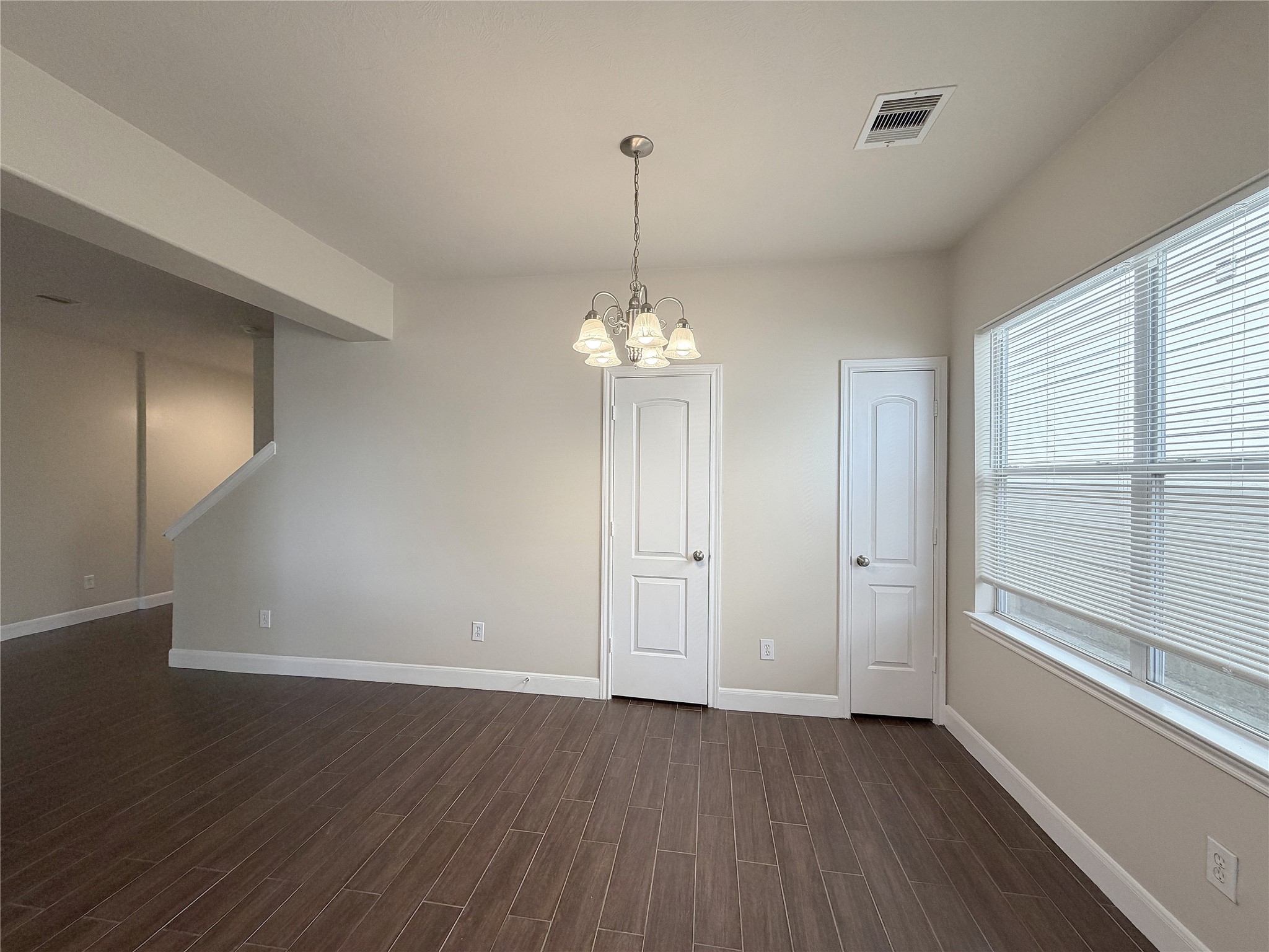 12543 S Ashford Villa Lane Property Photo 8