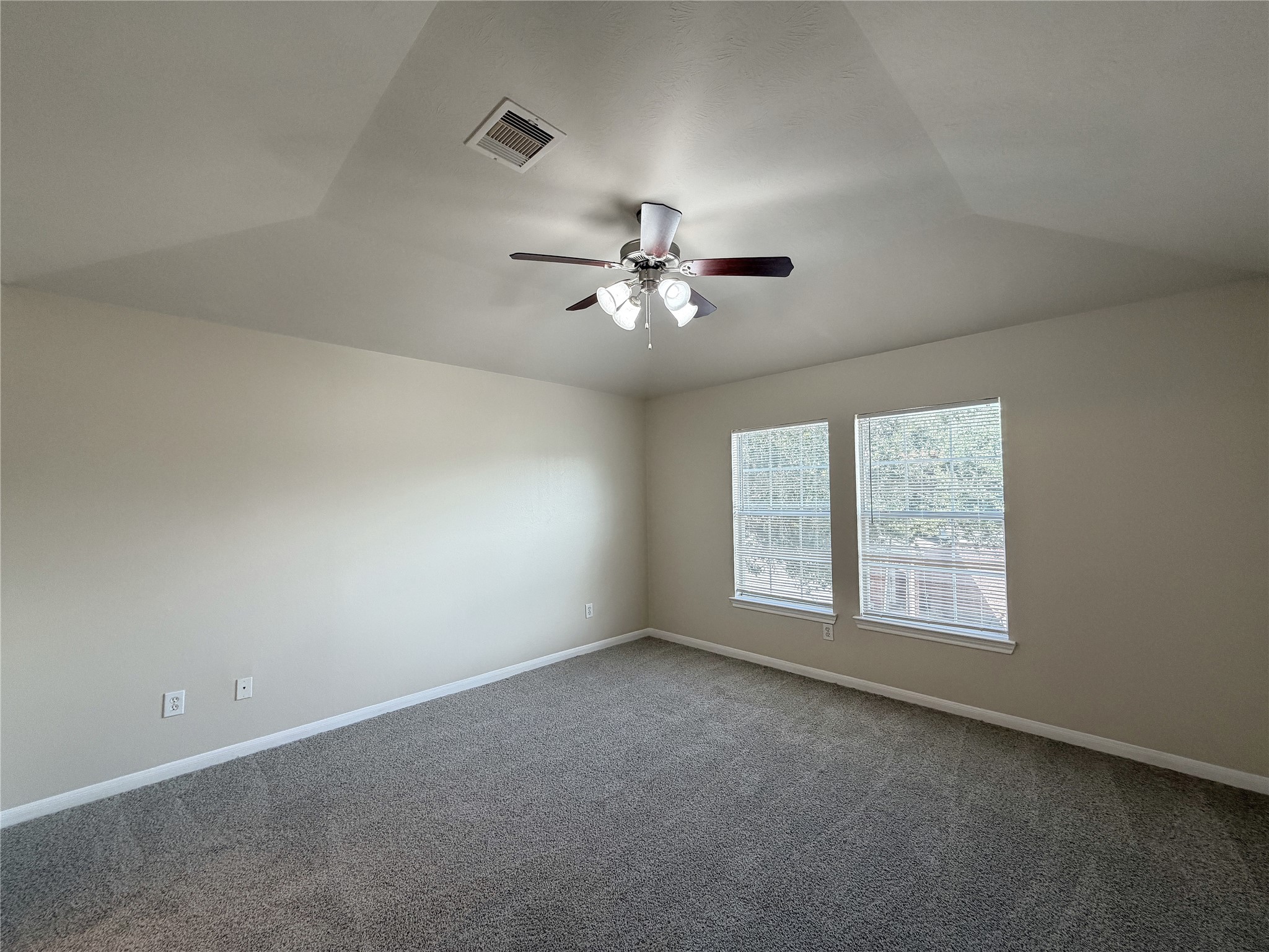 12543 S Ashford Villa Lane Property Photo 11