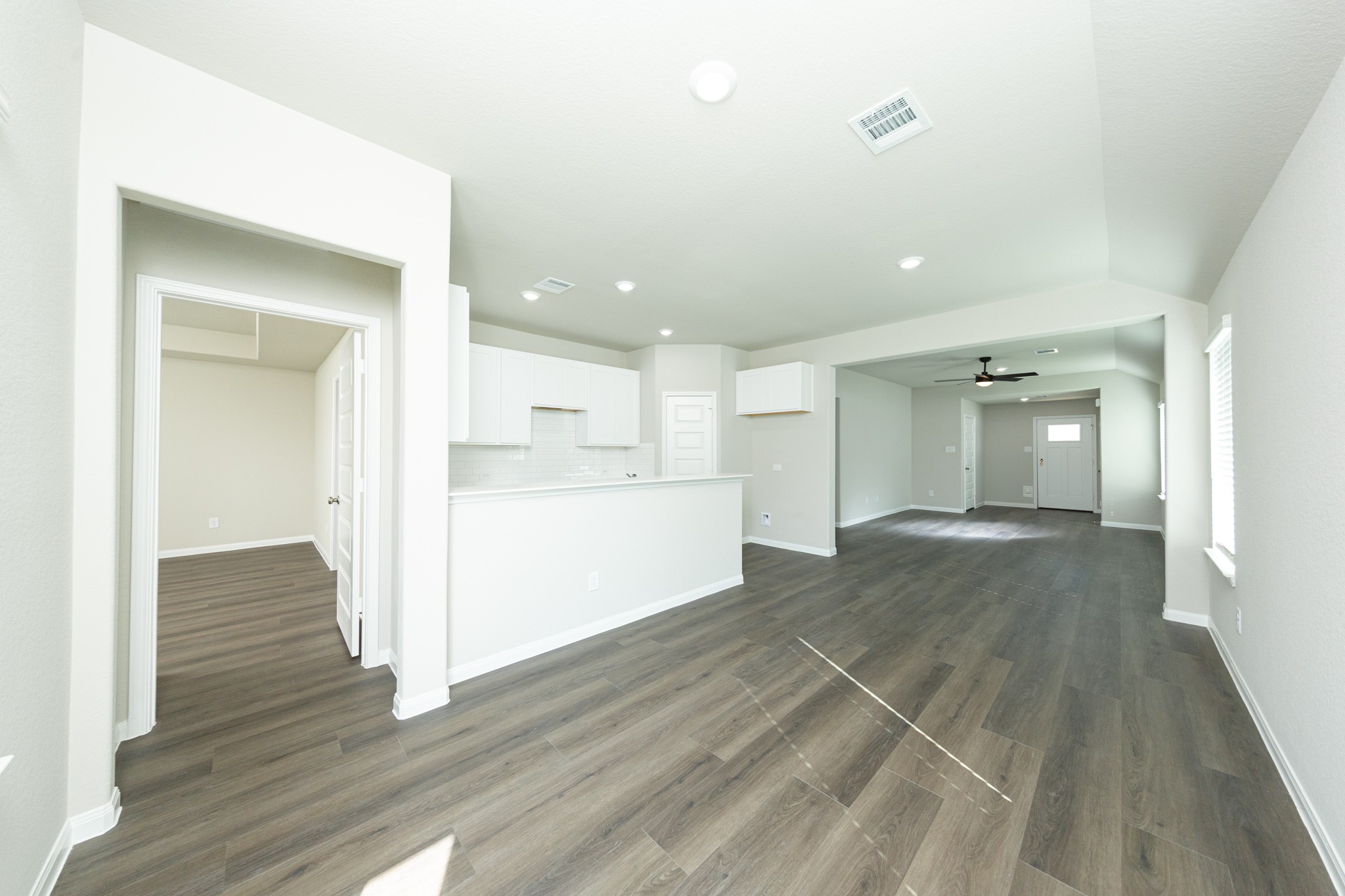 9209 Crestone Peak Drive Property Photo 9
