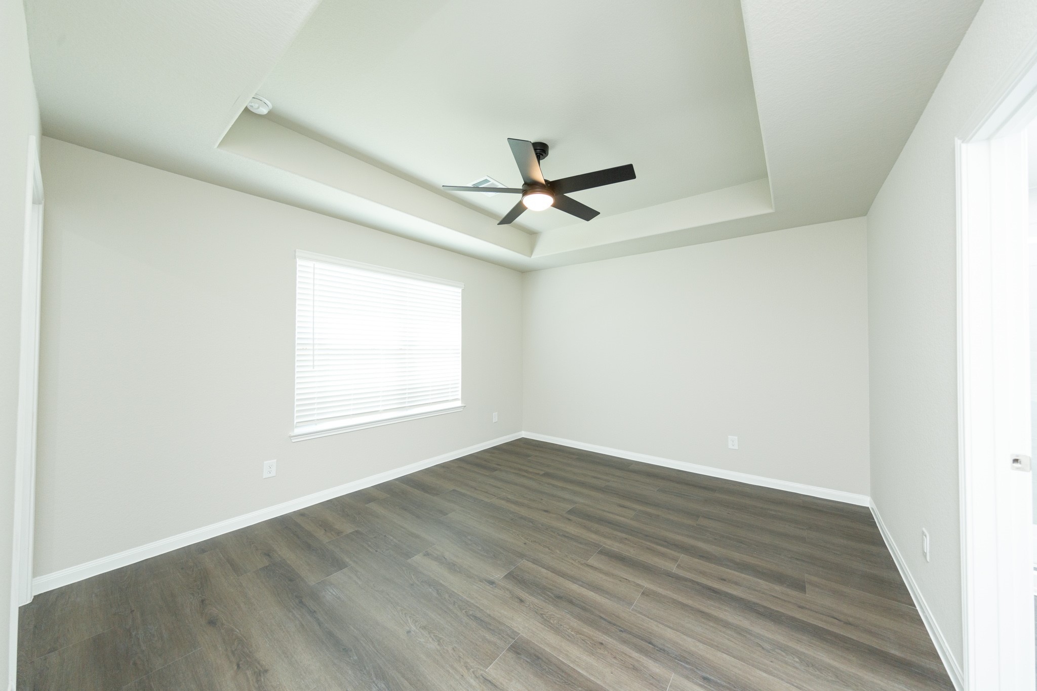 9209 Crestone Peak Drive Property Photo 13