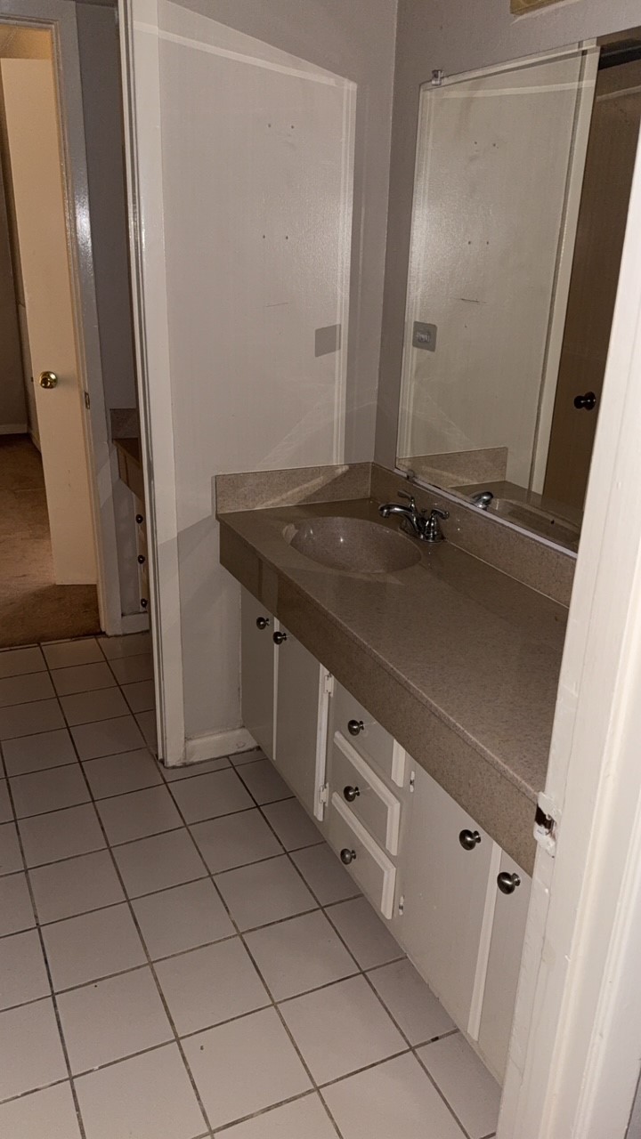 3402 Timmons Lane 8 Property Photo 7