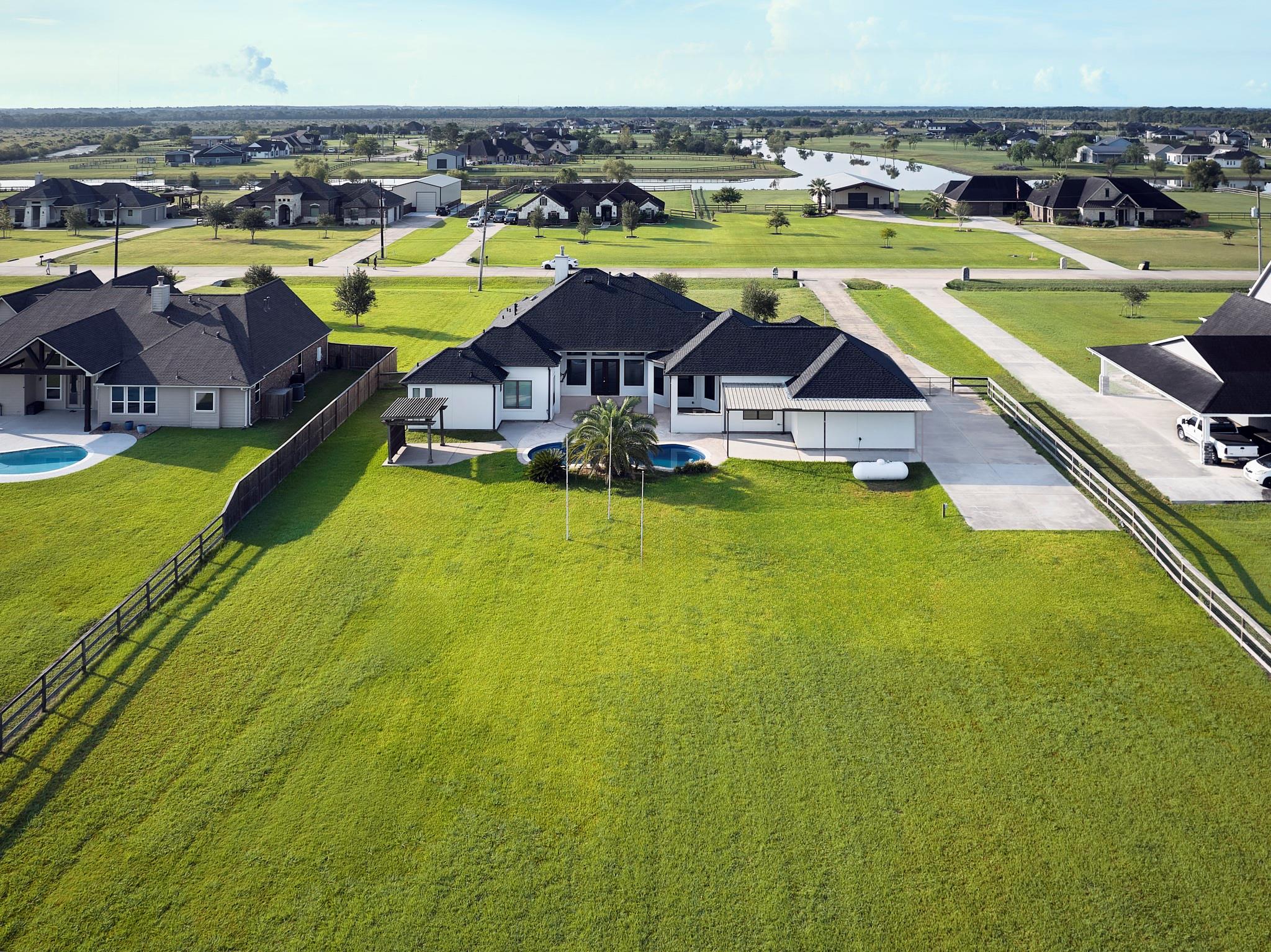 7911 Stratford Hall Drive, Rosharon Tx 77583 Property Photo 29