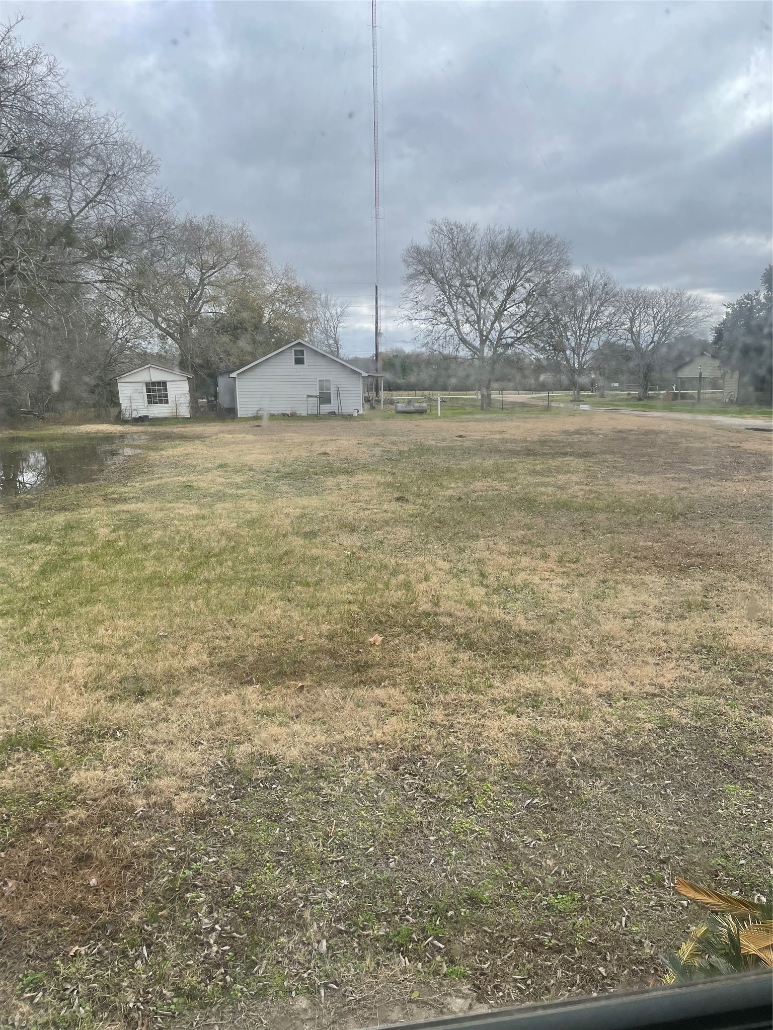 5025, 5027, 5029 Skinner Lane Property Photo 2