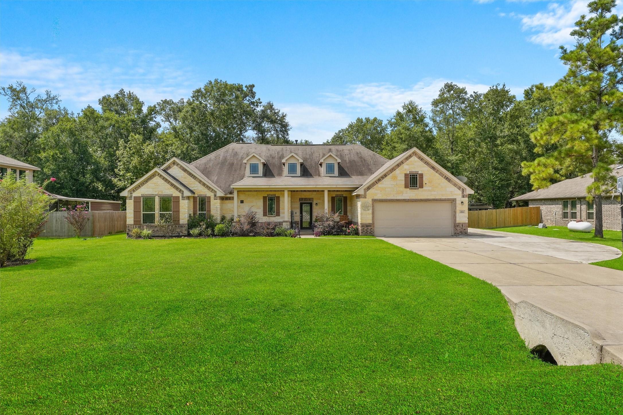 284 Road 6609 Property Photo 3