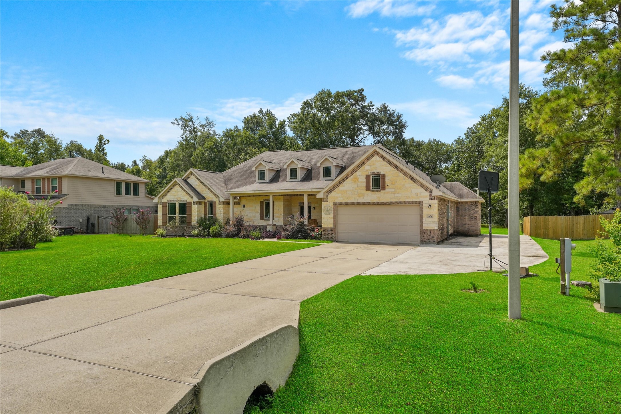 284 Road 6609 Property Photo 4