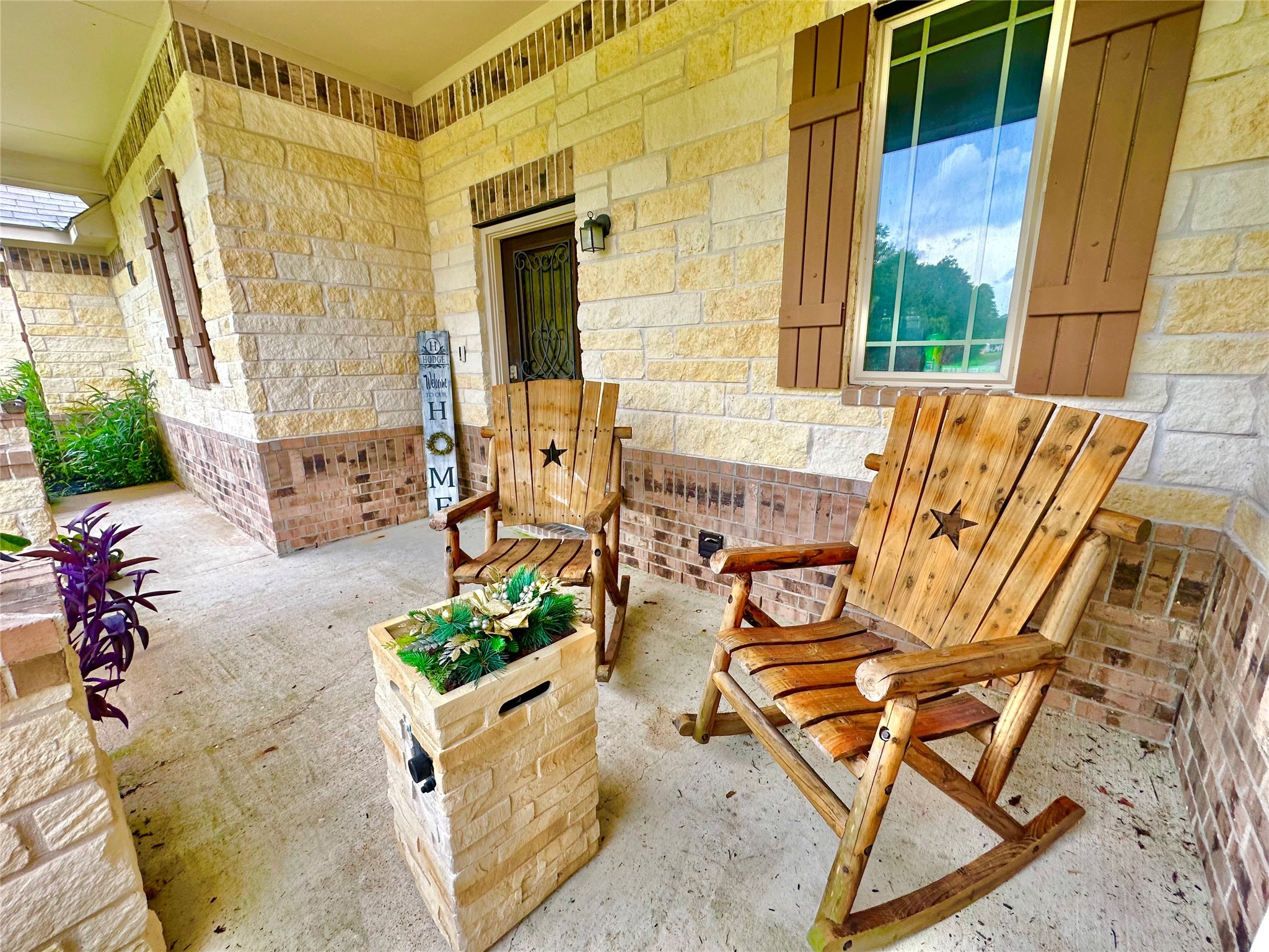 284 Road 6609 Property Photo 6