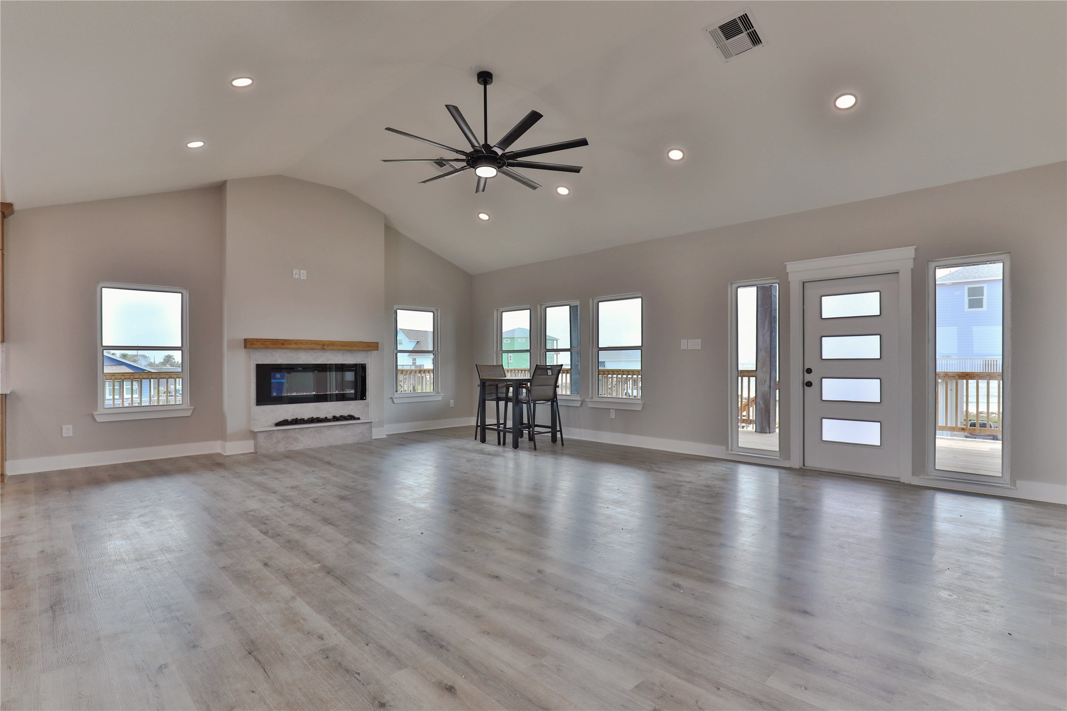 13031 Jolly Roger Drive Property Photo 3