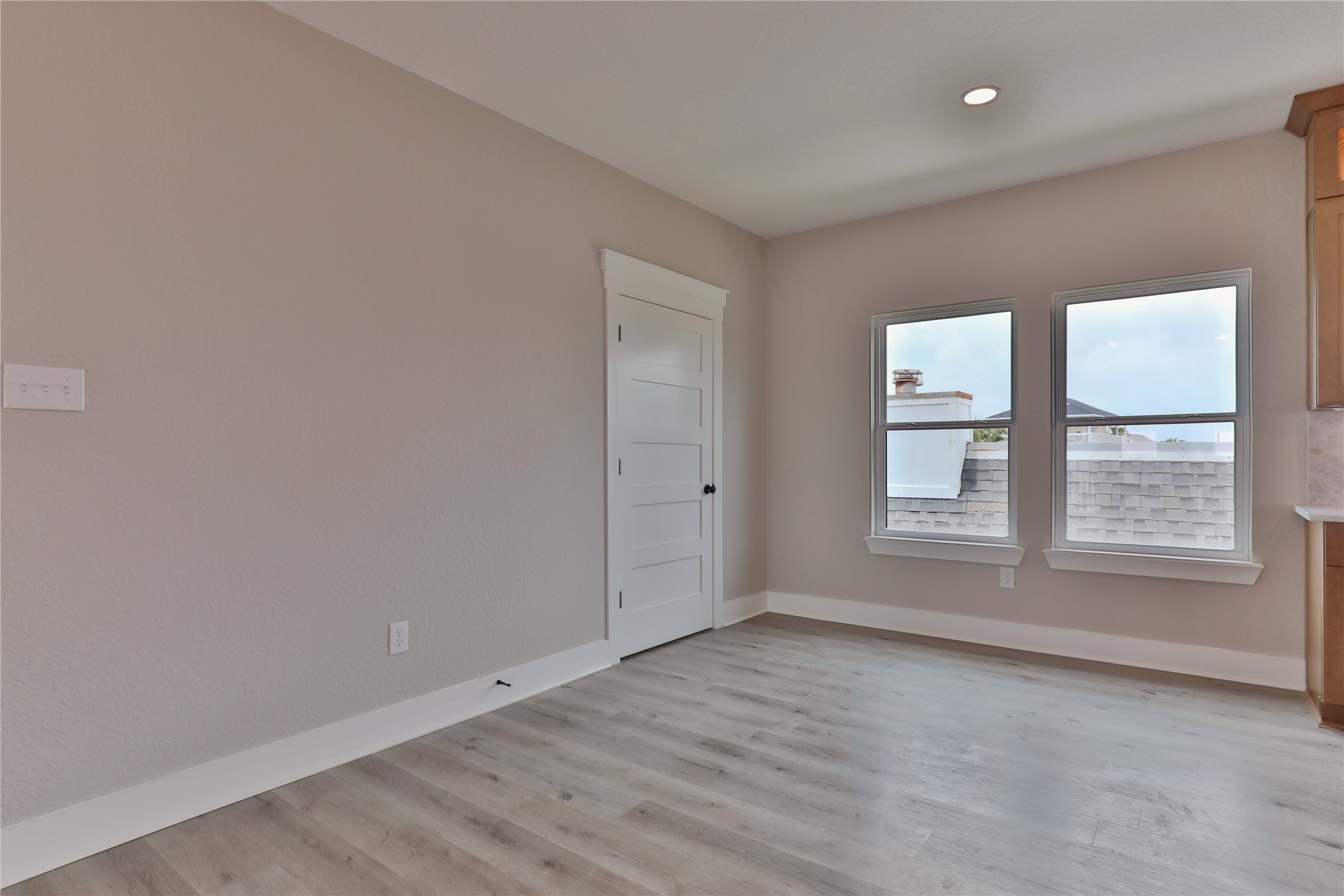 13031 Jolly Roger Drive Property Photo 15