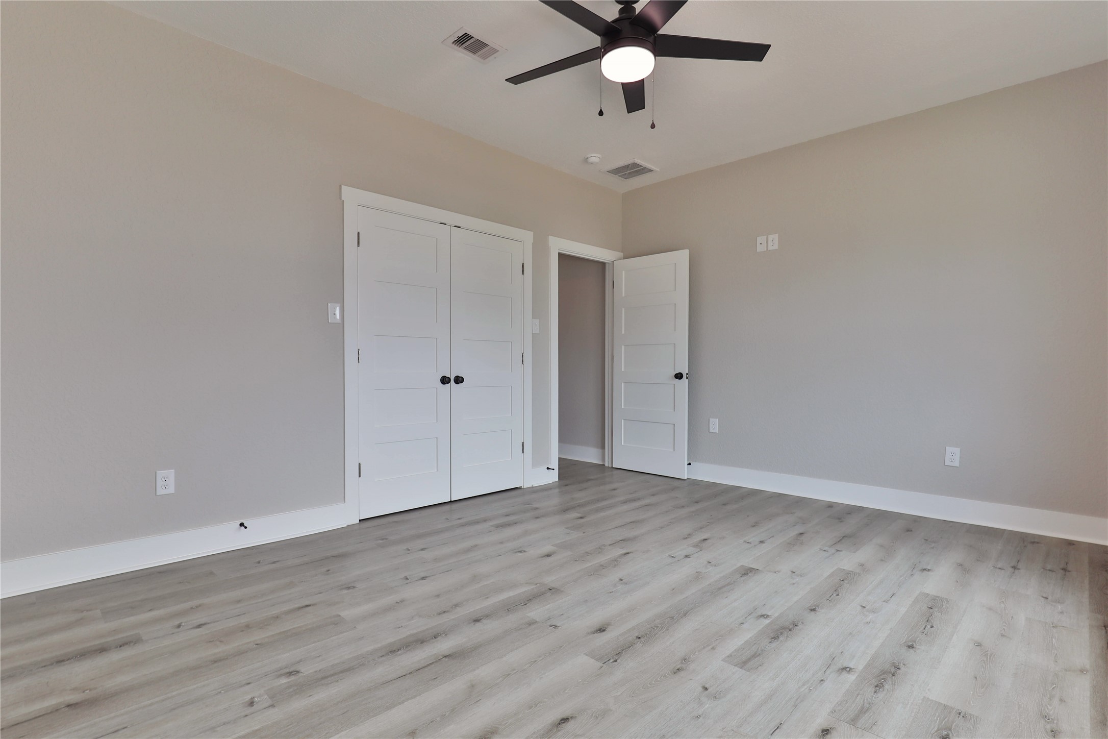 13031 Jolly Roger Drive Property Photo 34