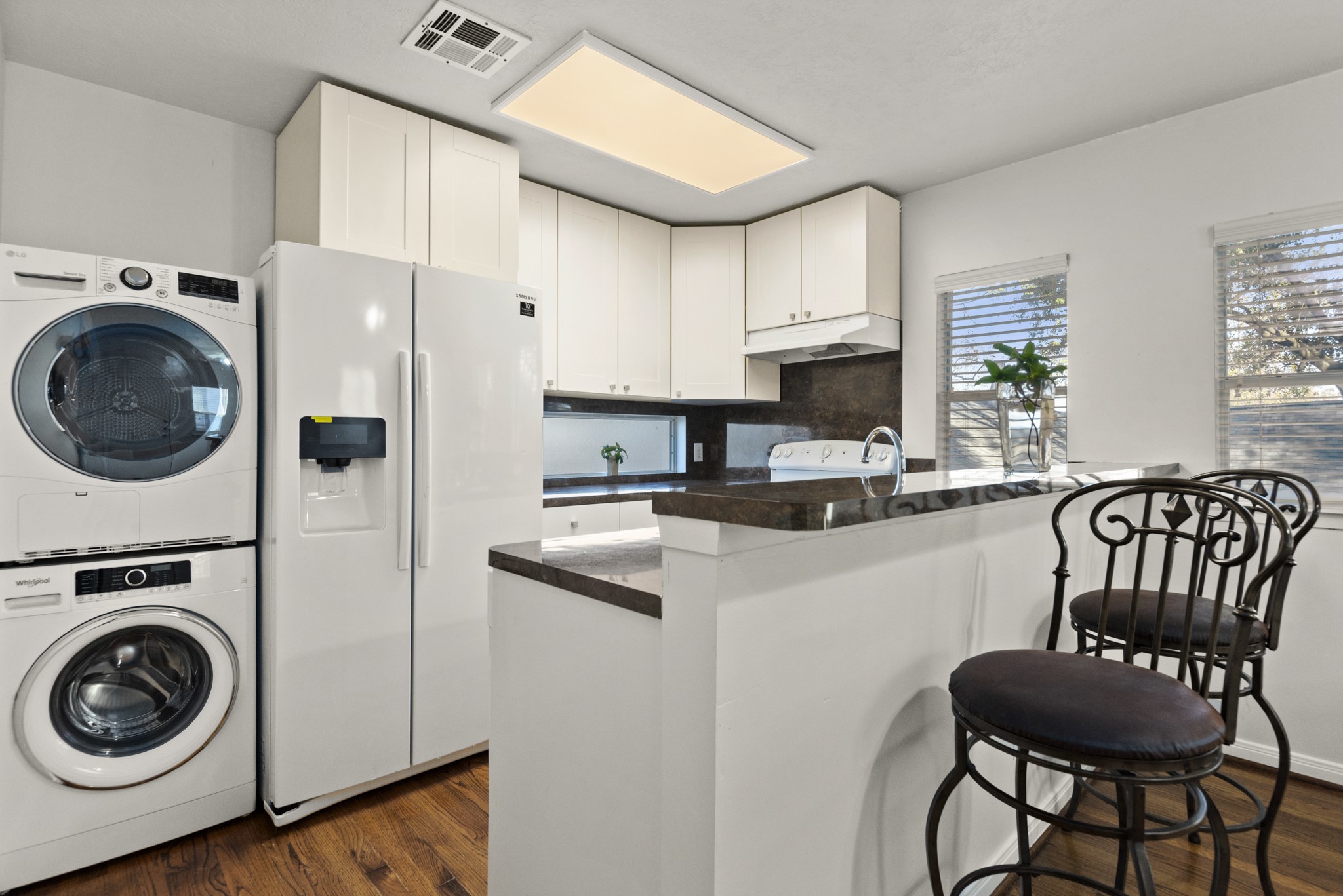 533 Granberry Street A Property Photo 4