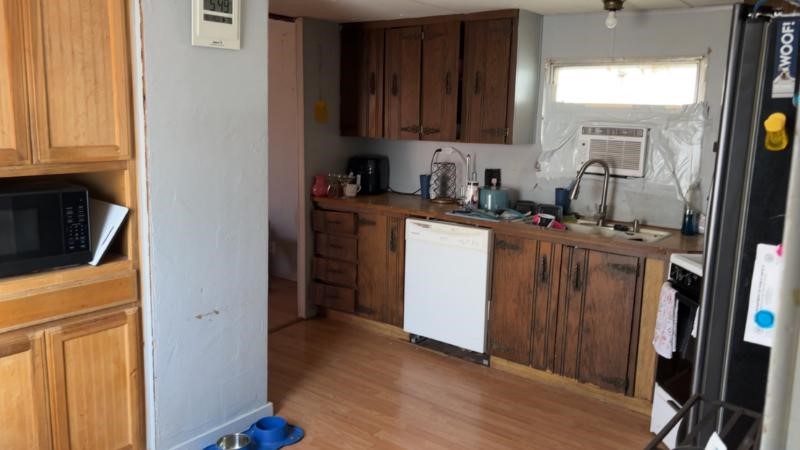701 E 4th Street Property Photo 5