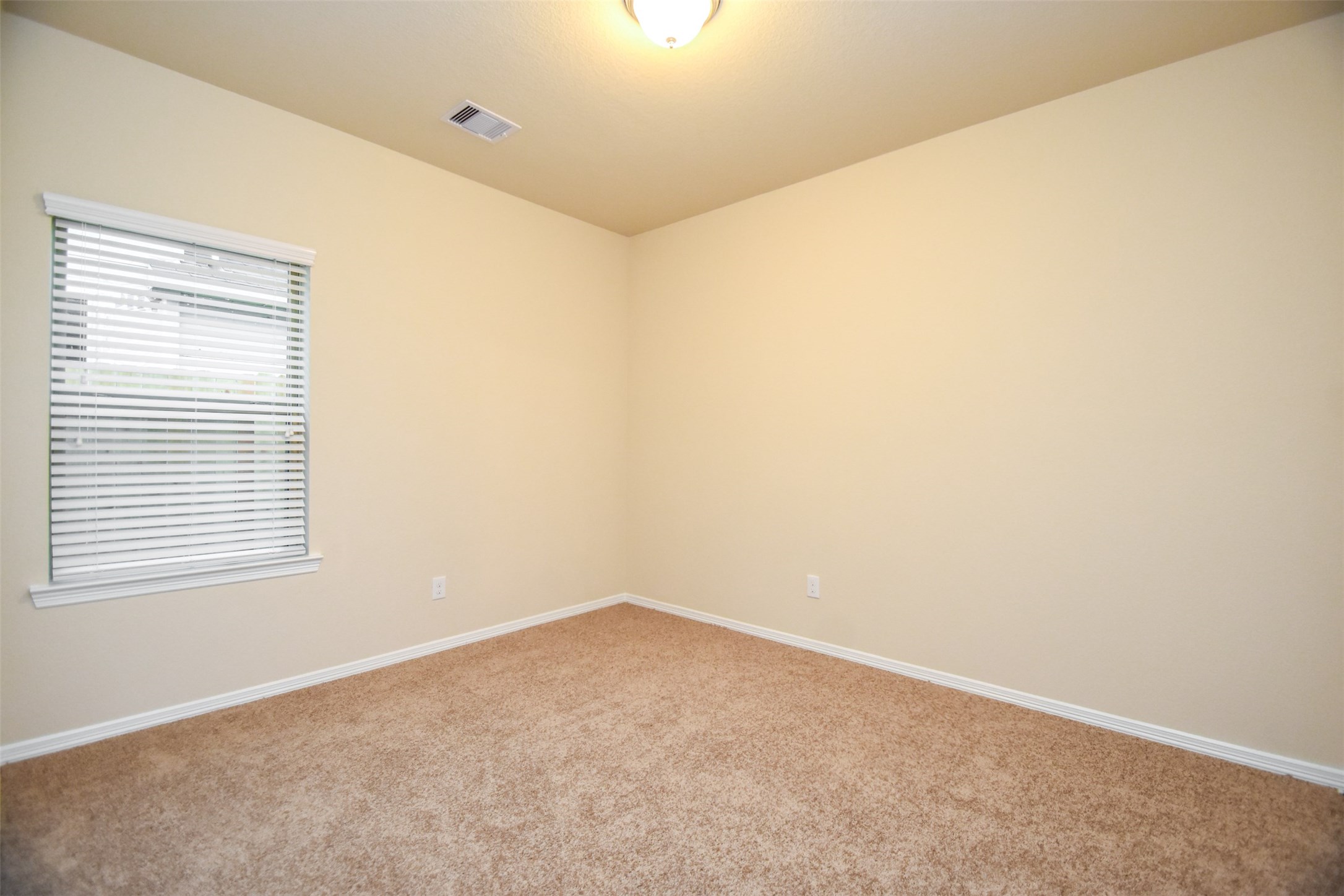2431 Concord Terrace Property Photo 30