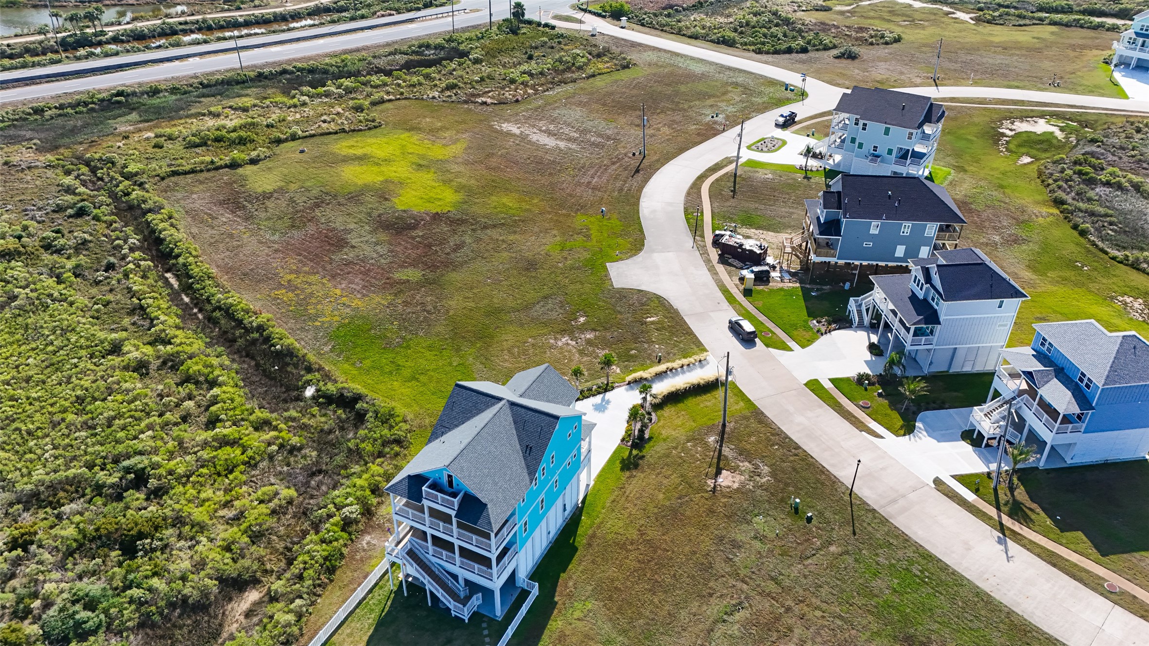 25827 Bay Breeze Drive Property Photo 8