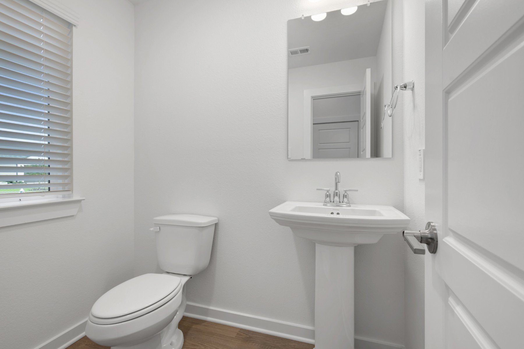 10318 Navarro Path Property Photo 11