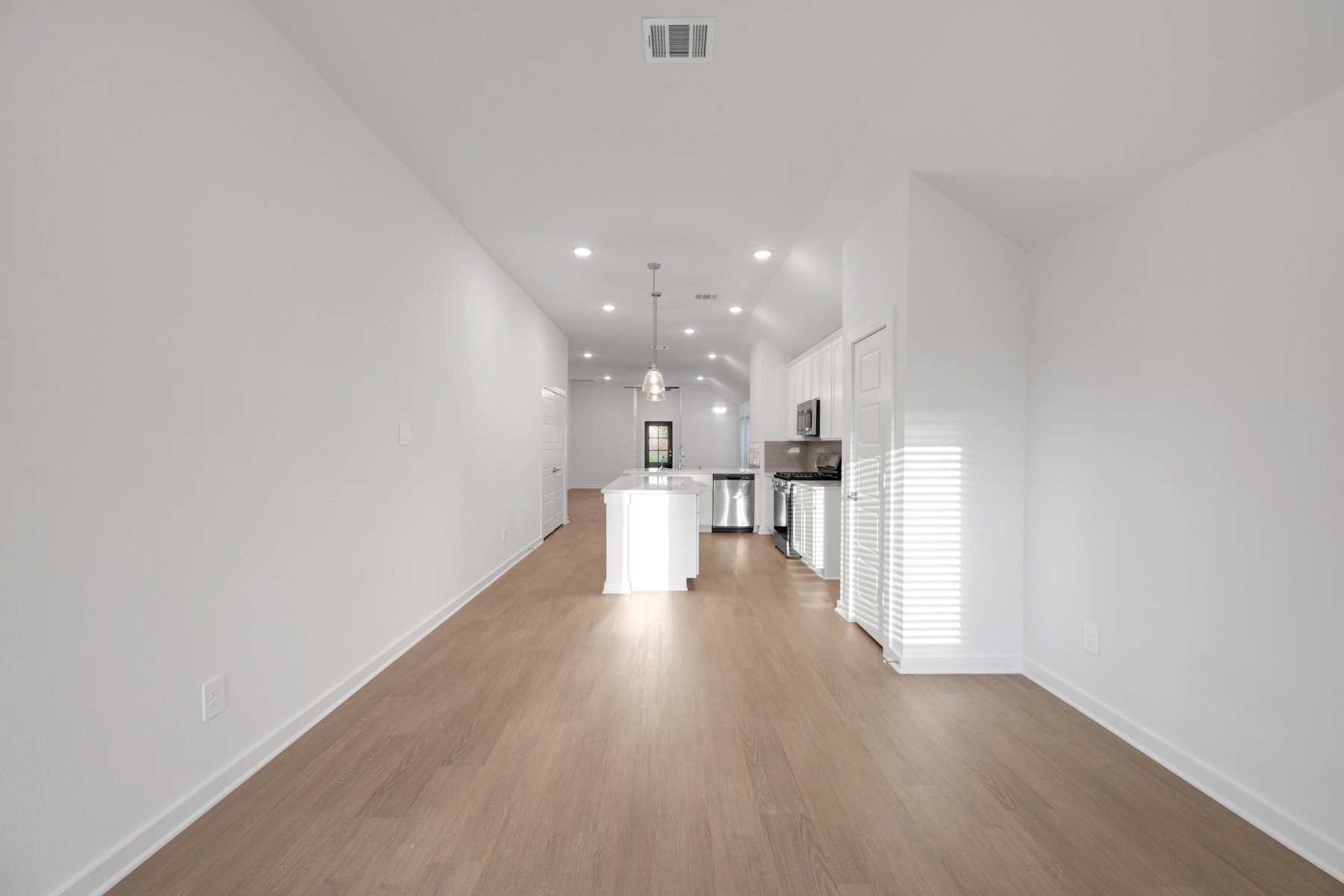 10318 Navarro Path Property Photo 27