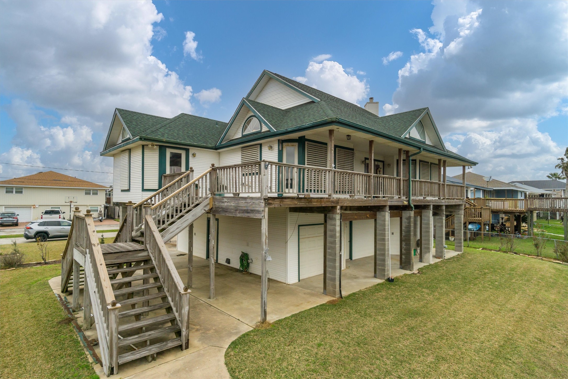 547 Pompano Street Property Photo